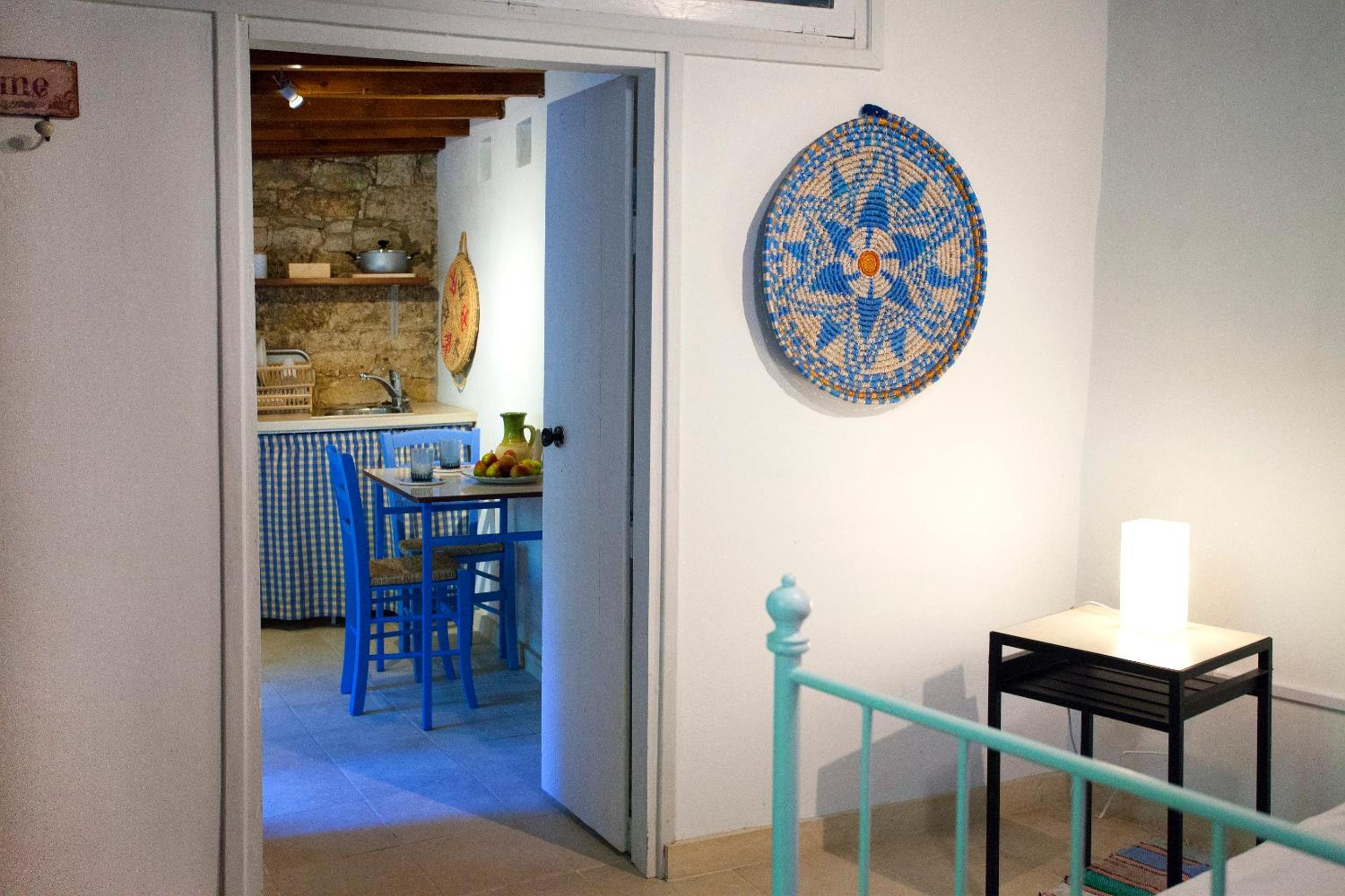 Cecilias Courtyard