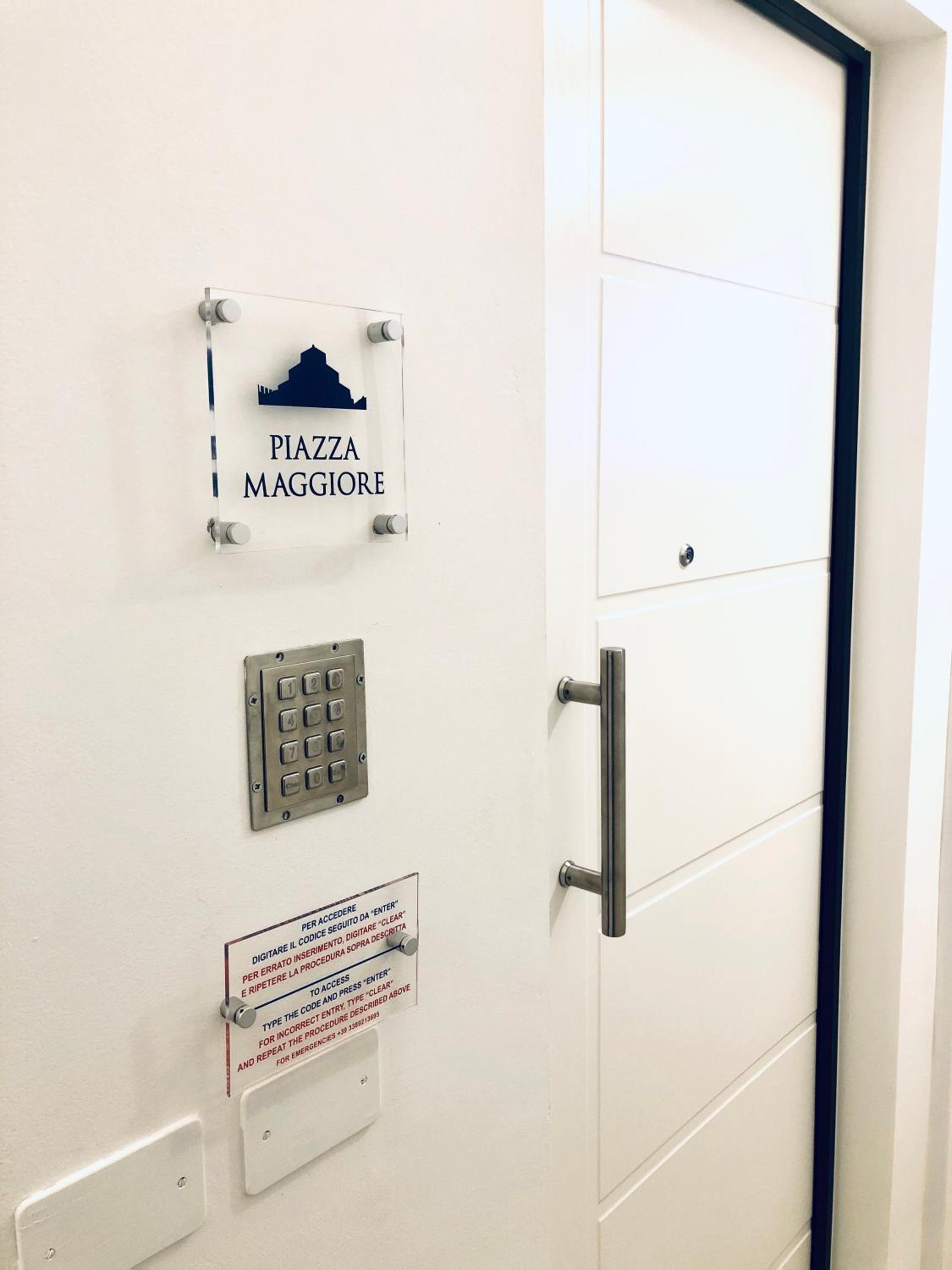Indipendenza Luxury Apartments view 3