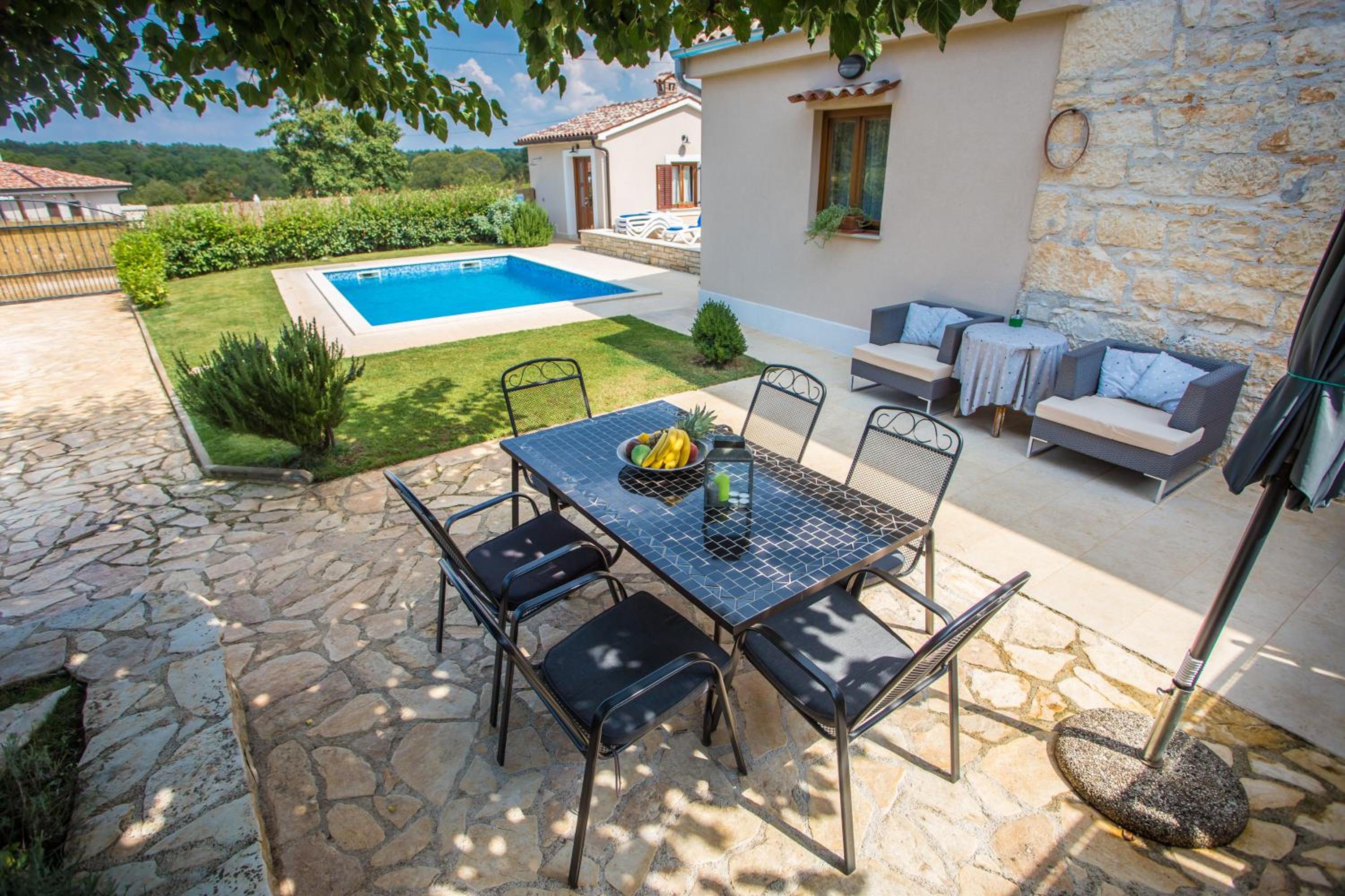 Casa Roza view 4
