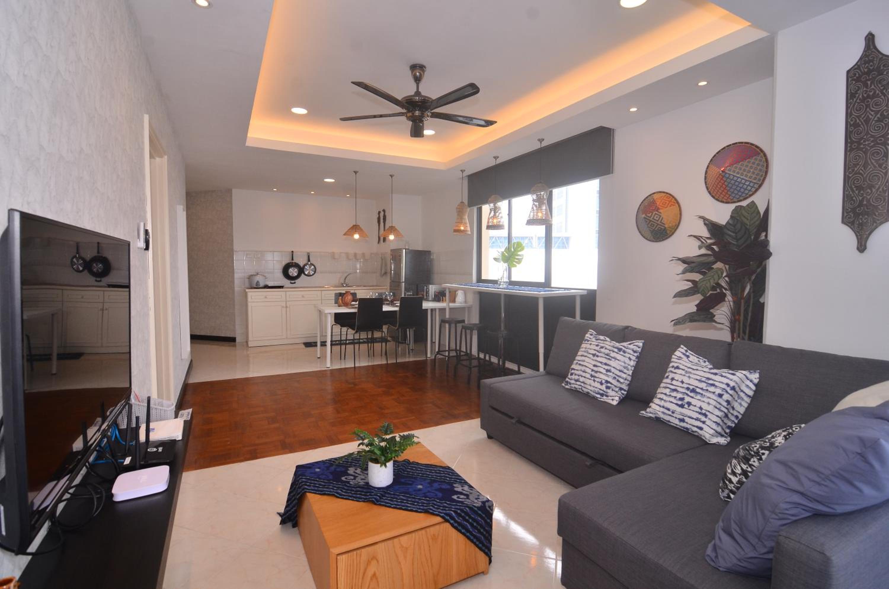 New Riverbank Suites - Waterfront Kuching City photo 8