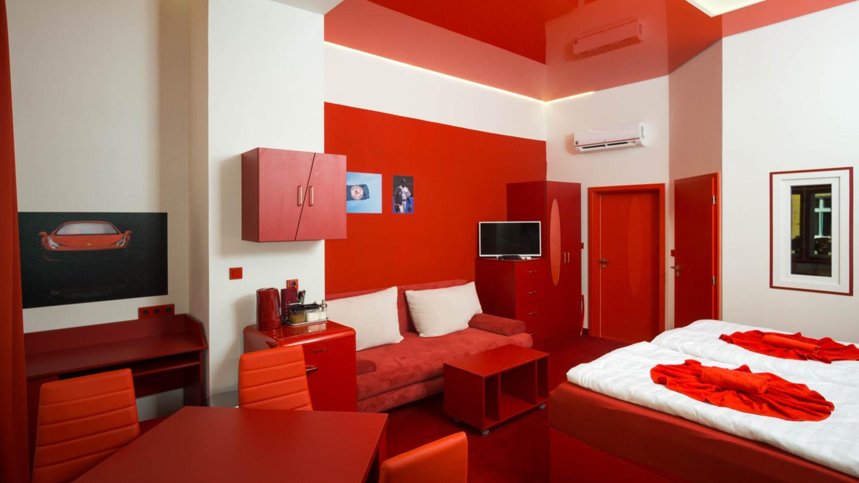 Apartment COLOURS - your 7 colour experience in centre of Prague
