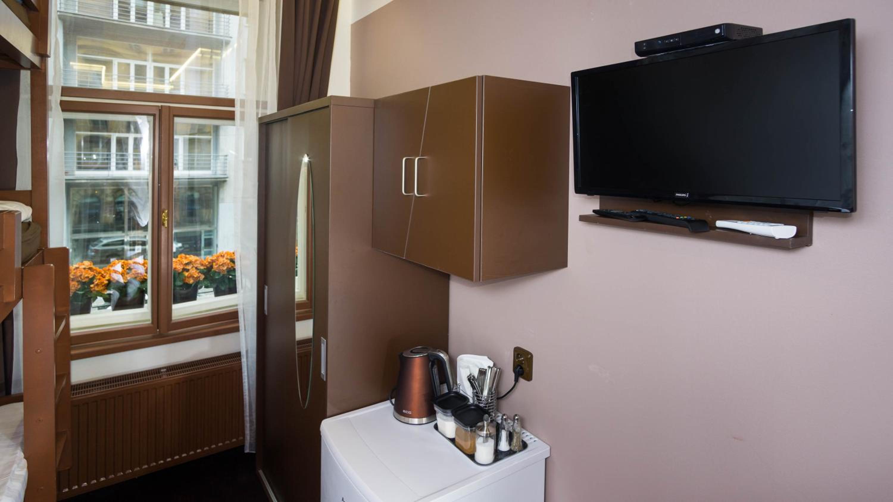 Apartment COLOURS - your 7 colour experience in centre of Prague