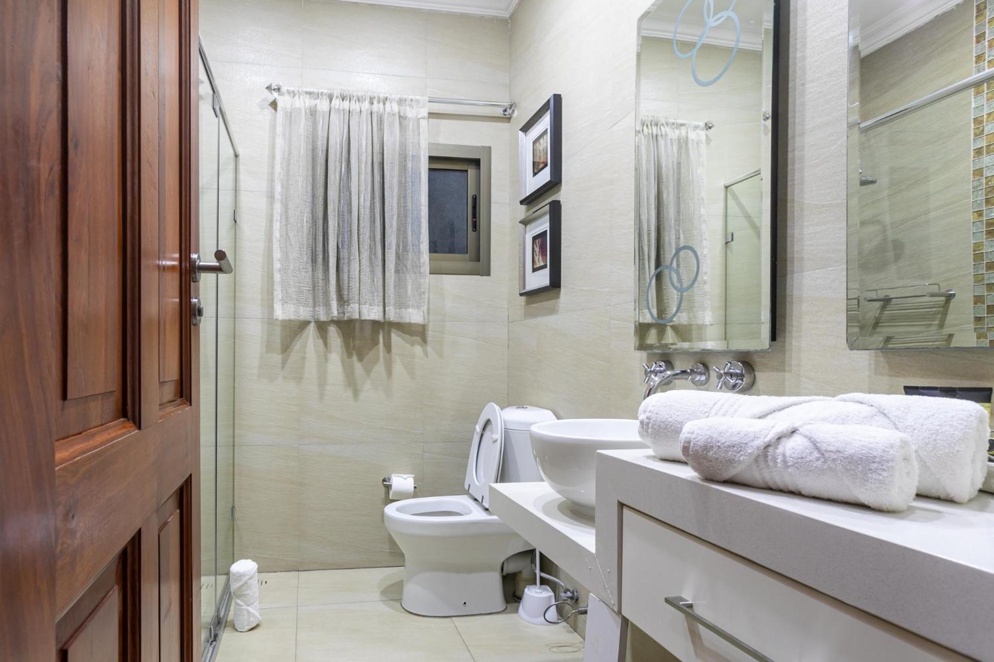 Fallsway Villas