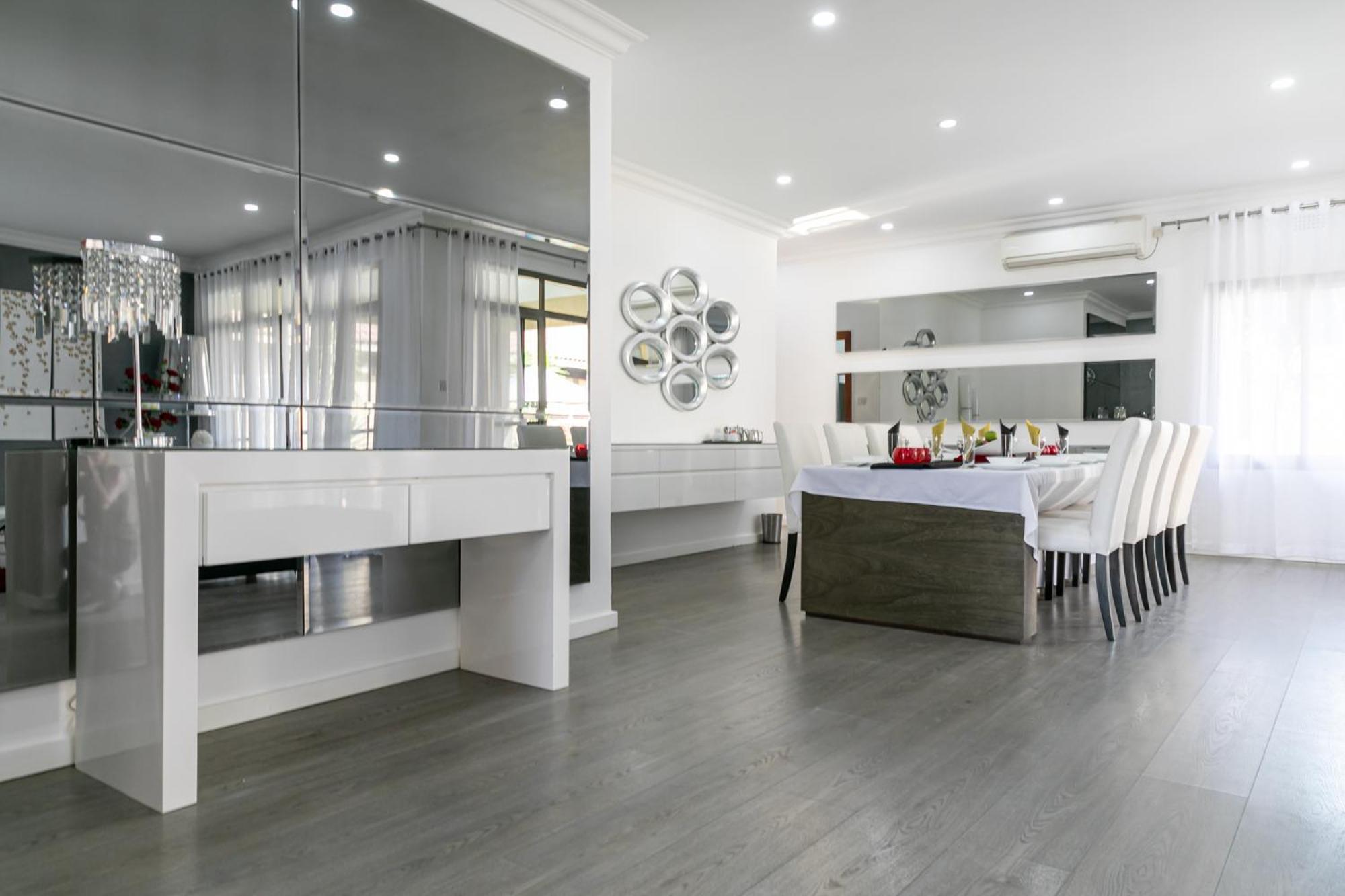 Fallsway Villas