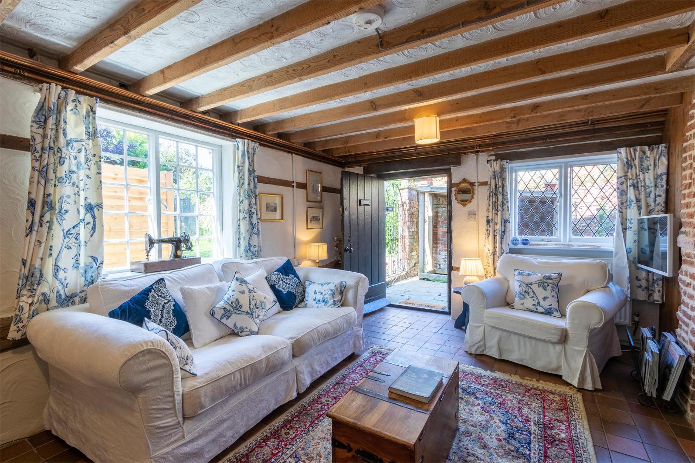 Primrose Cottage at The Shippe view 2