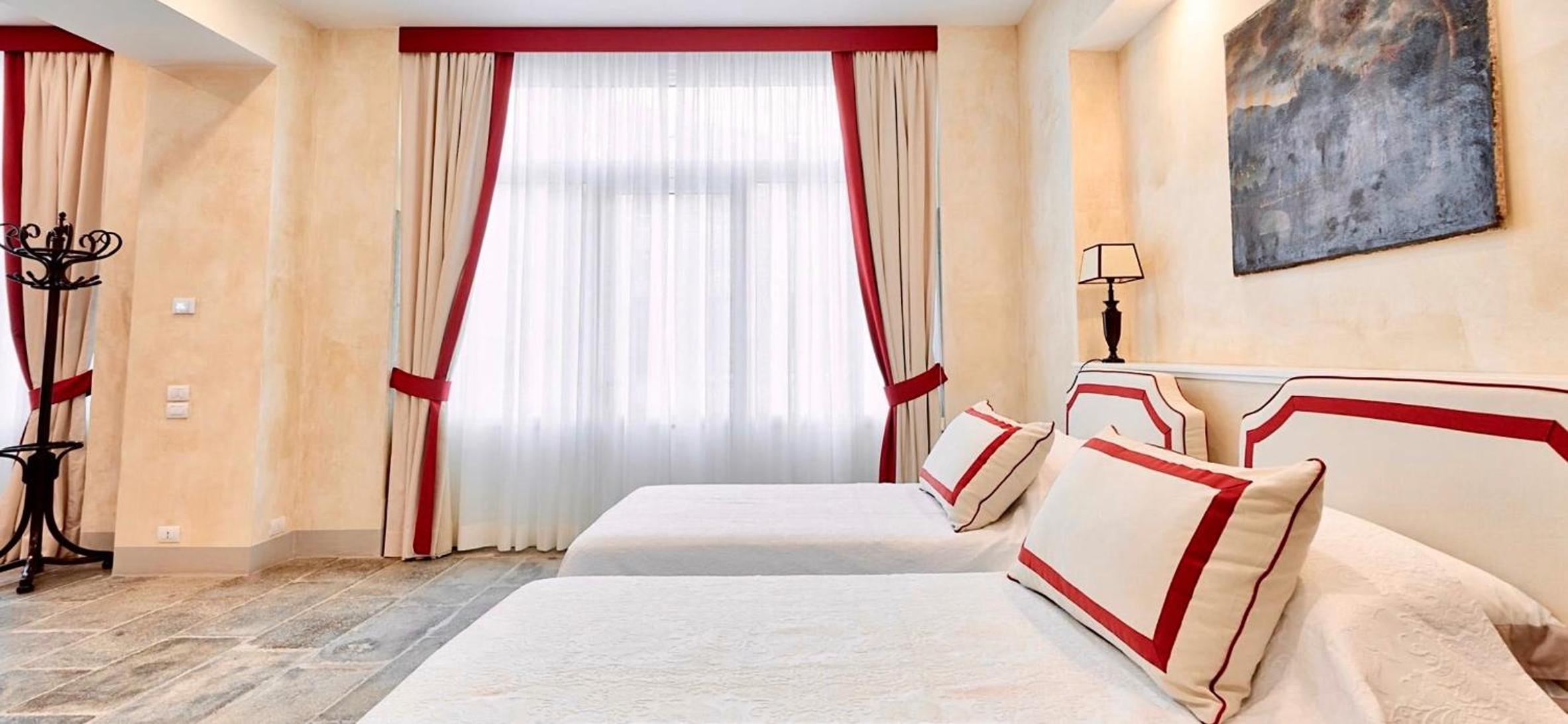 Palazzo Mantua Benavides Suites & Apartments
