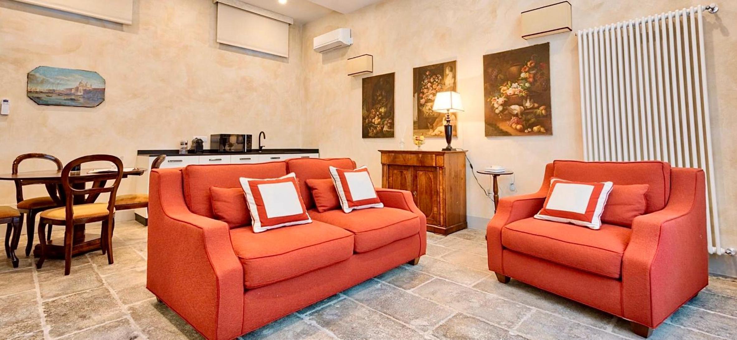 Palazzo Mantua Benavides Suites & Apartments