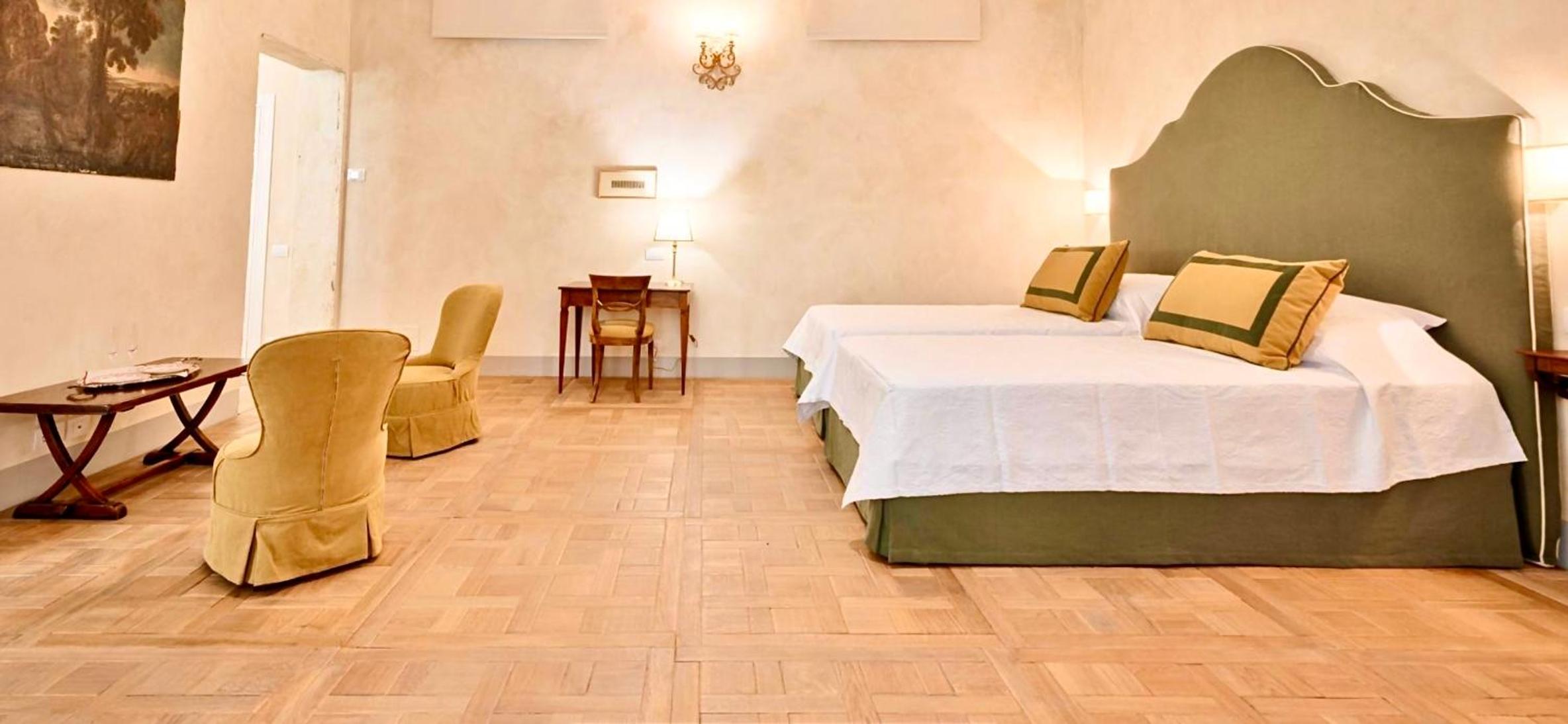Palazzo Mantua Benavides Suites & Apartments