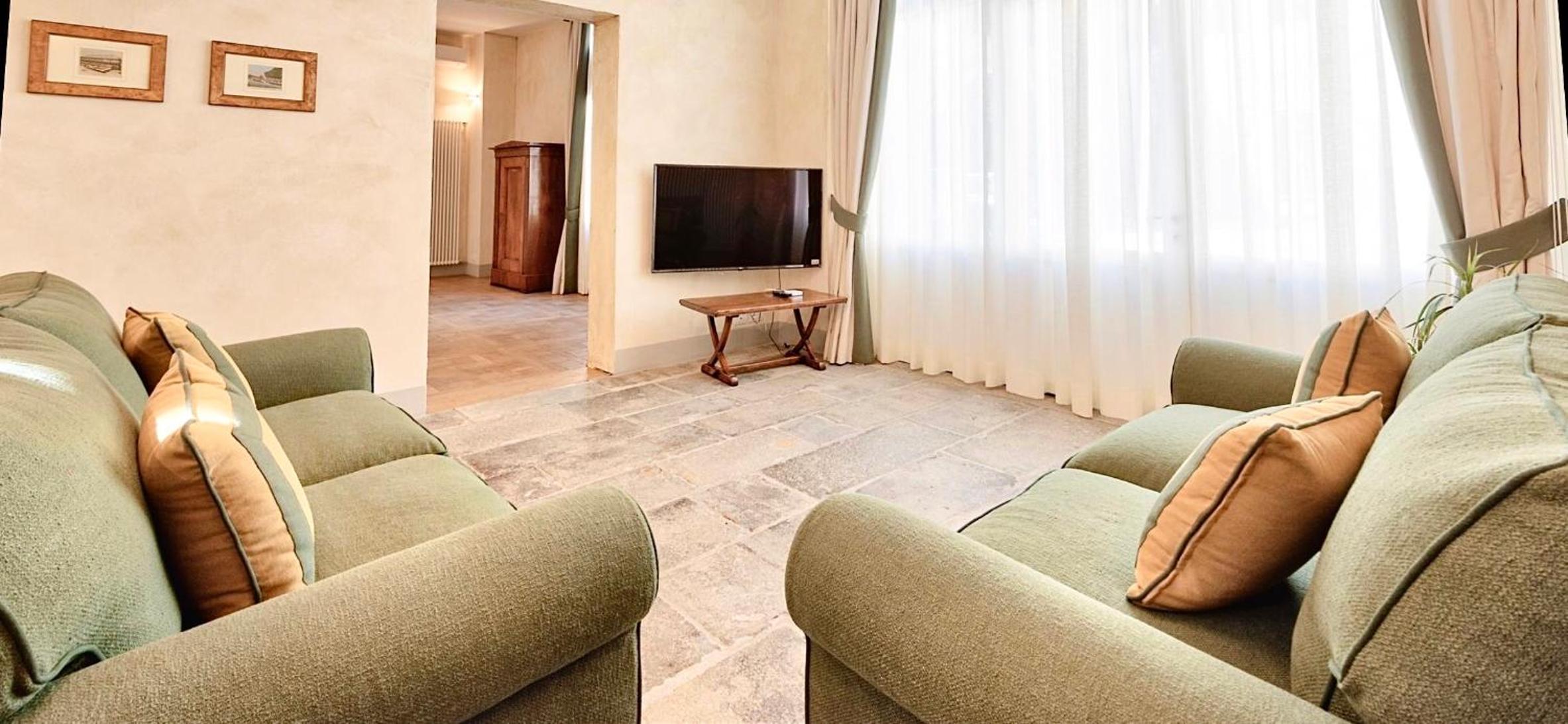 Palazzo Mantua Benavides Suites & Apartments