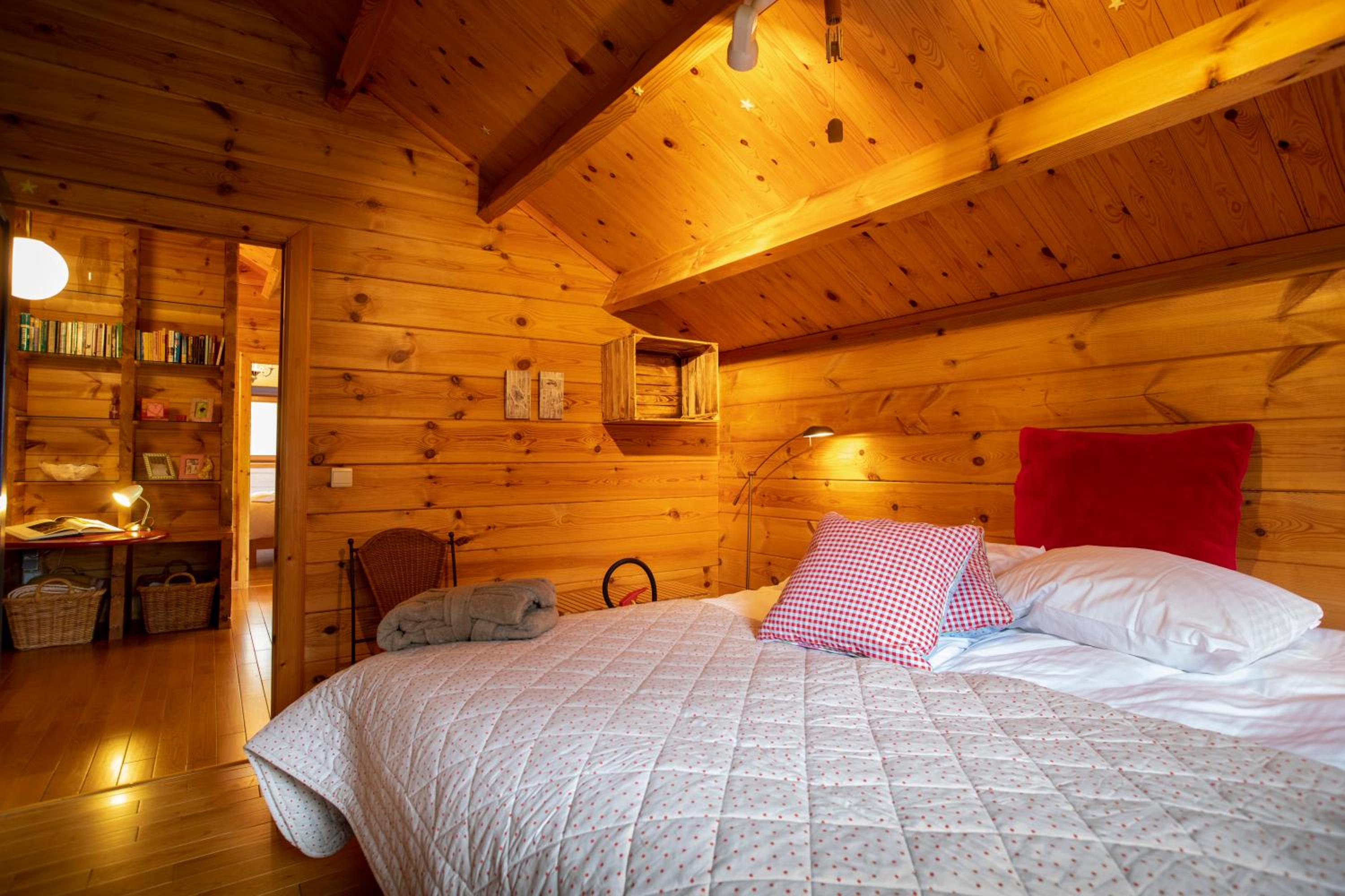 Les Avernas En Bas Romantic Getaway