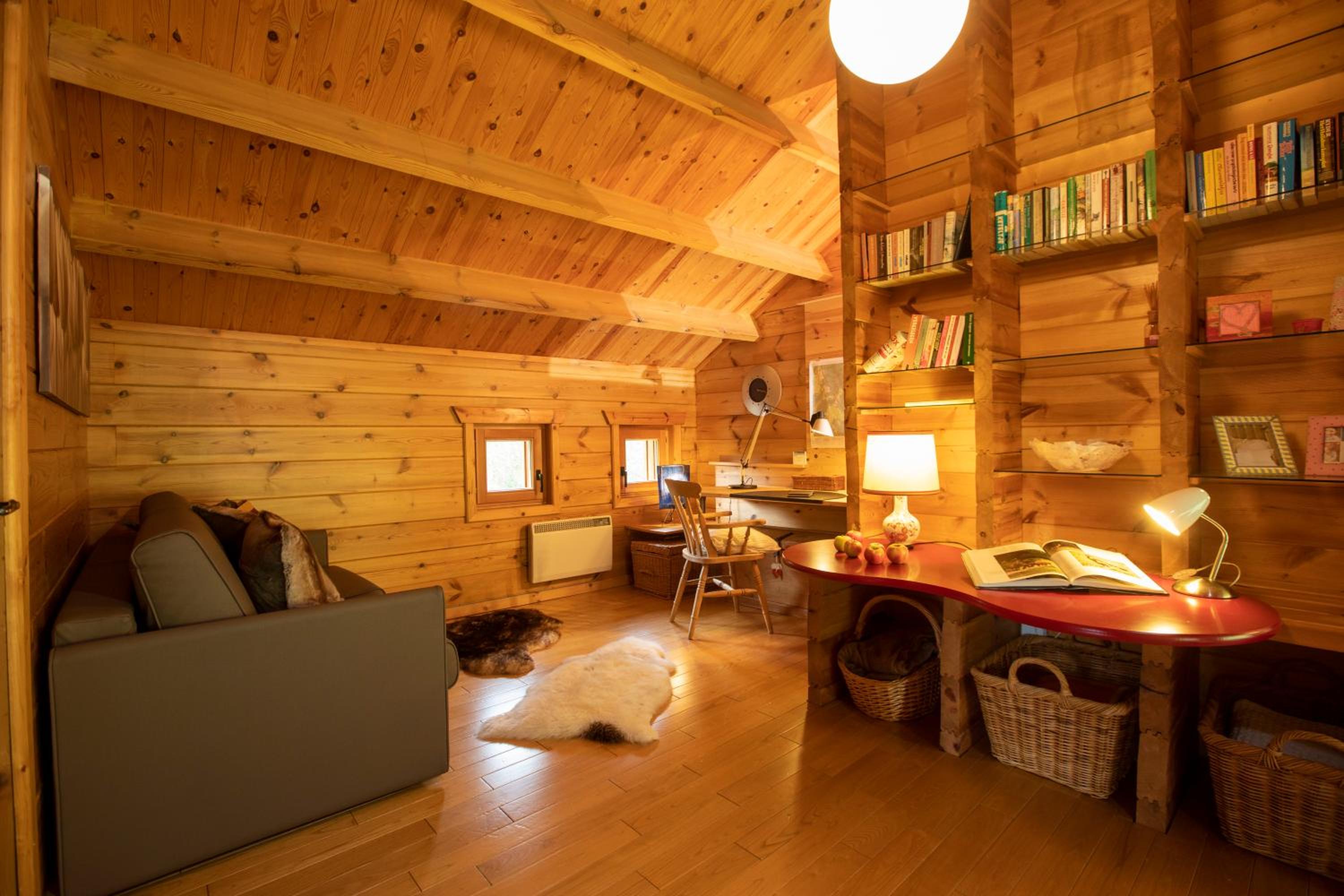 Les Avernas En Bas Romantic Getaway