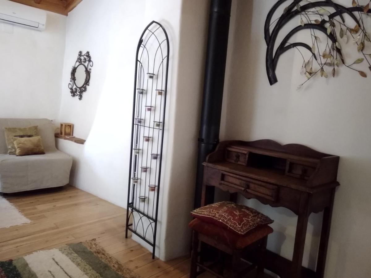 Casa con encanto en Valdelarco view 3
