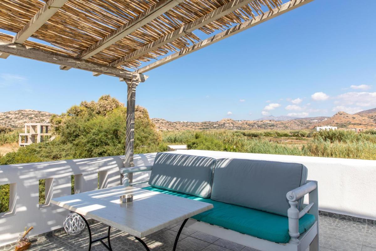 Studio Tolakis