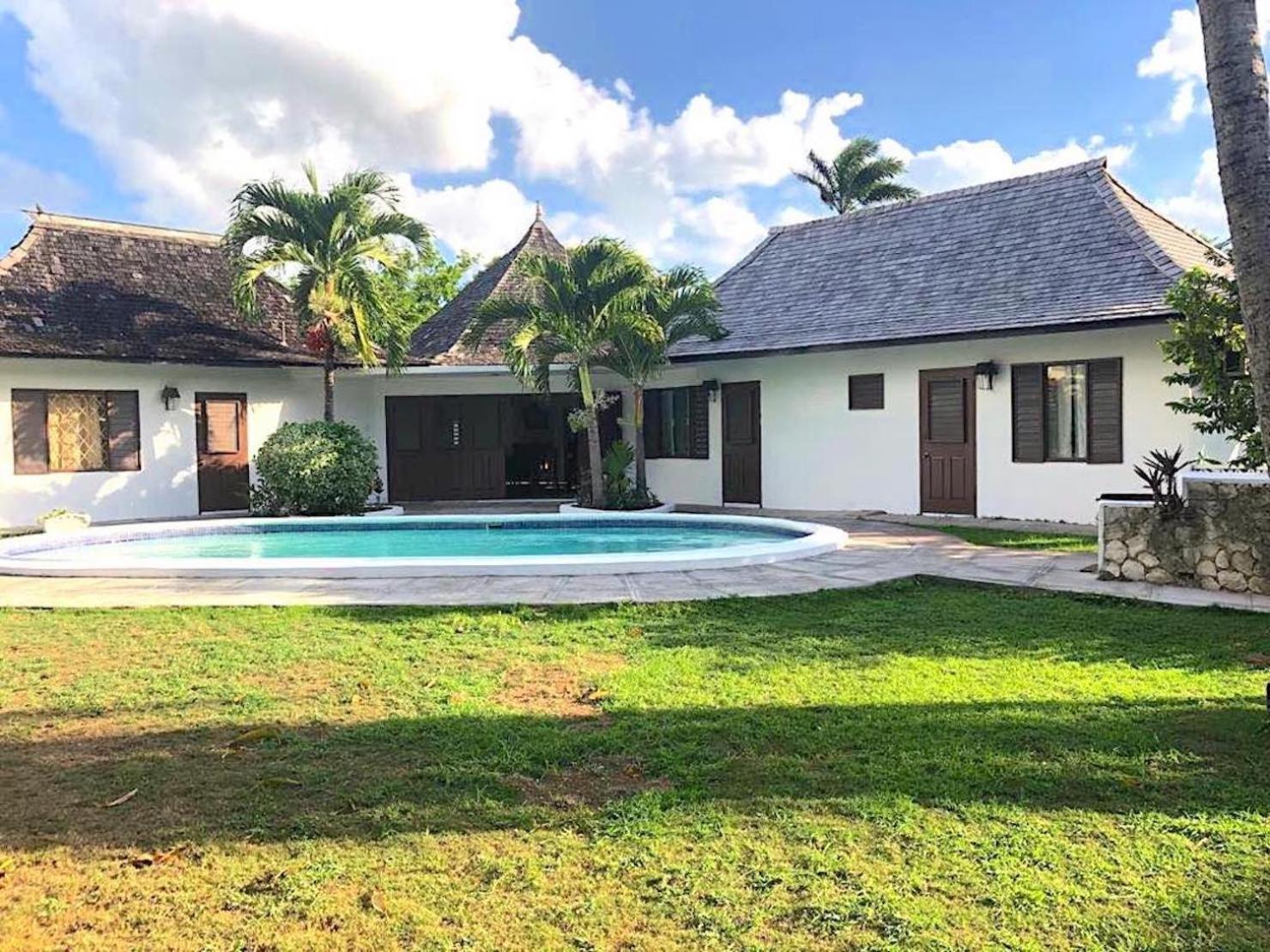 Reef Winds Villa view 4