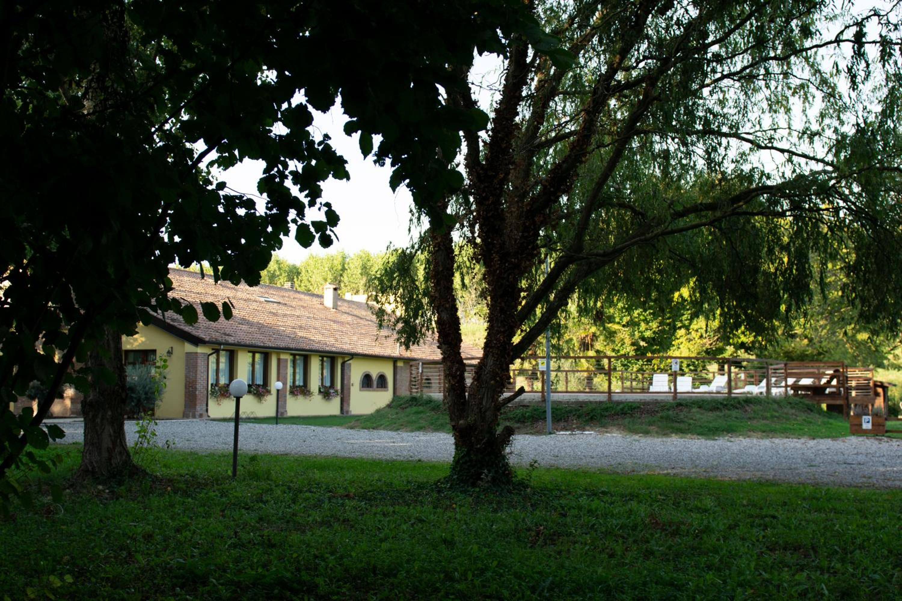 Photo 24