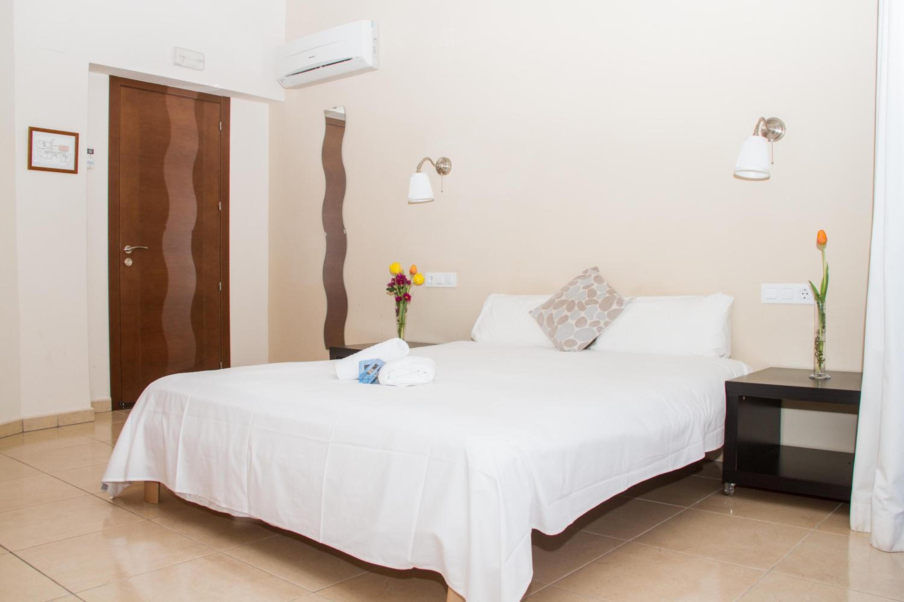 Hotel Gran Sol view 2