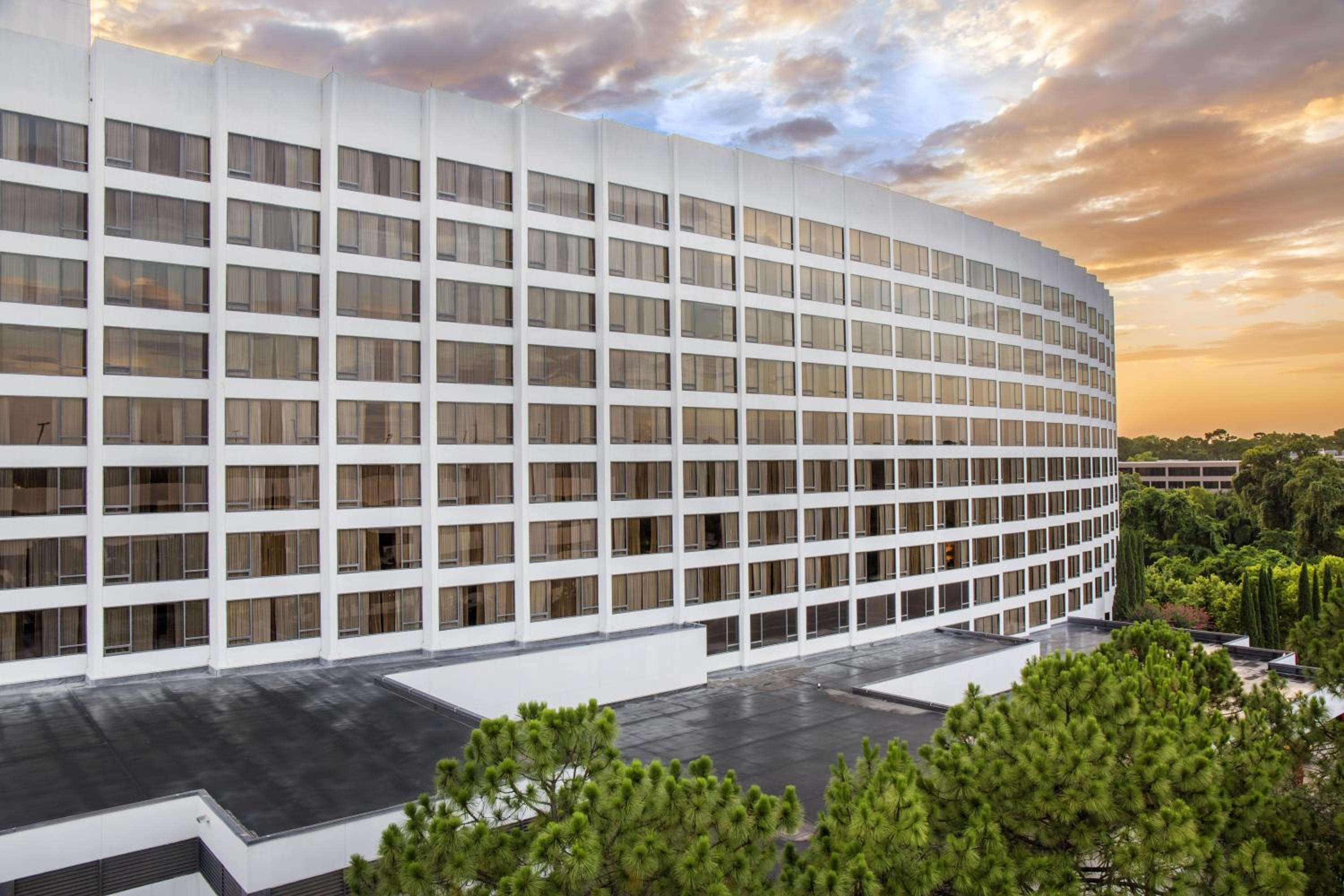 Hotel Omni Houston Hotel - Image 1