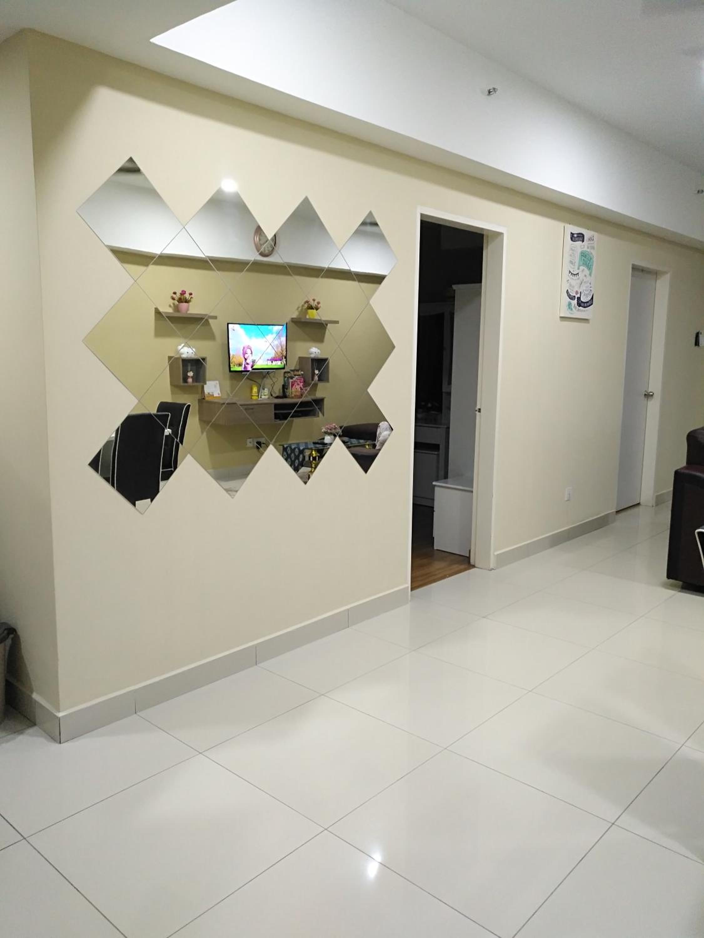 Ayu Homestay DPerdana Apartment photo 8