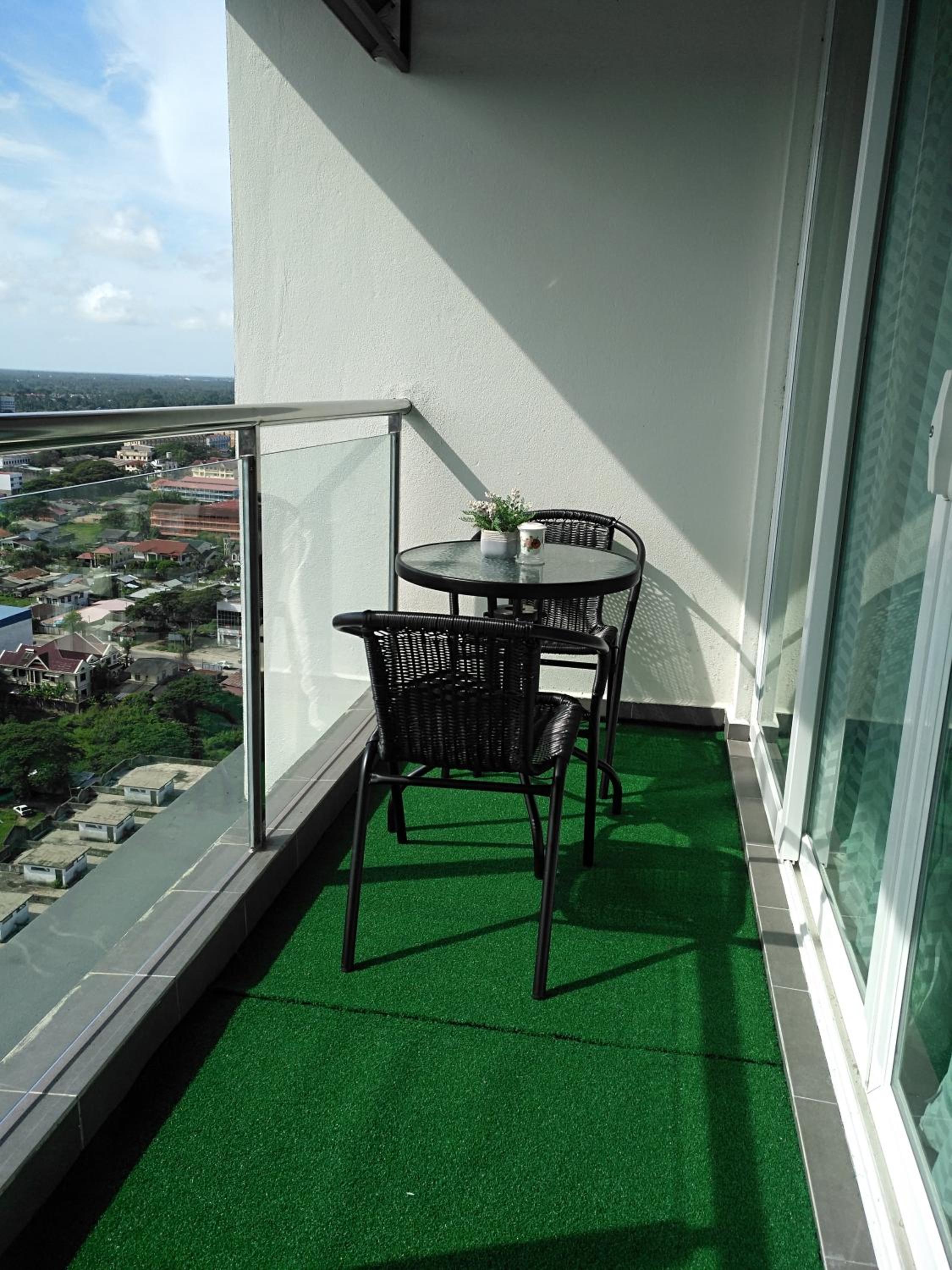 Ayu Homestay DPerdana Apartment