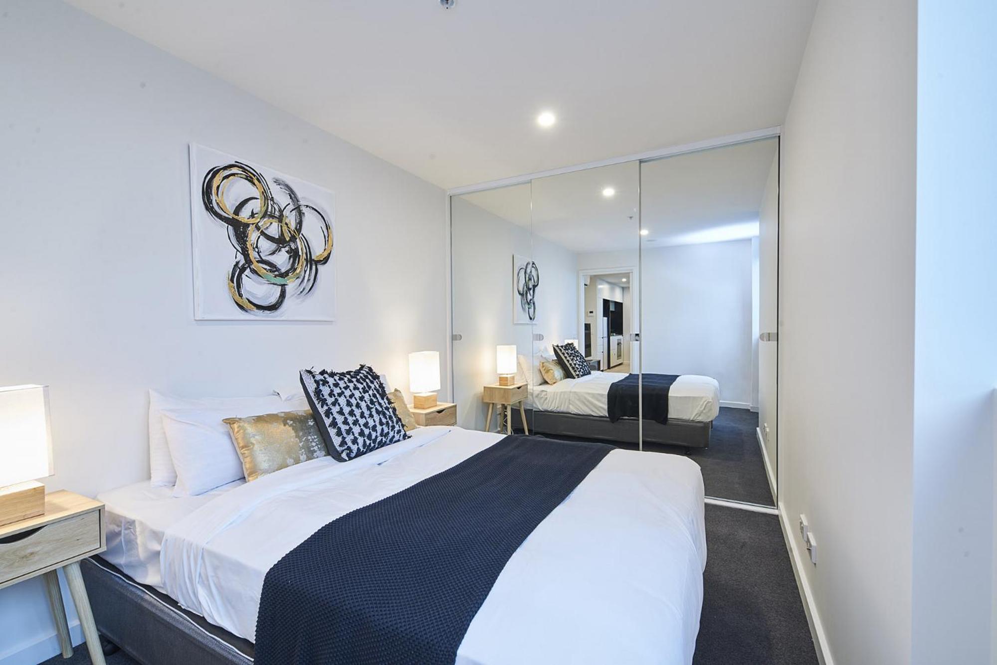 Mega Style Apartments The International view 2