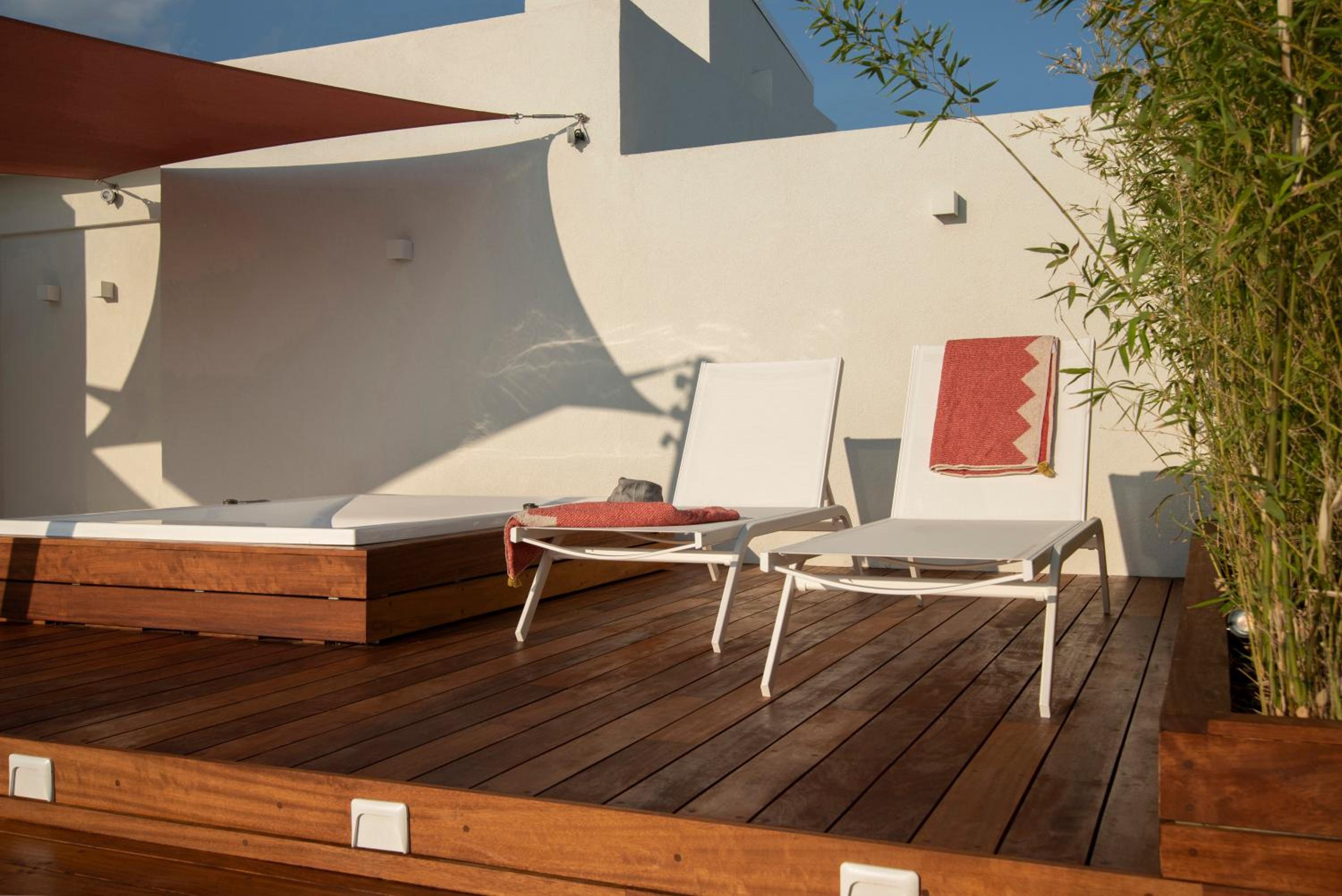 Glyfada South42