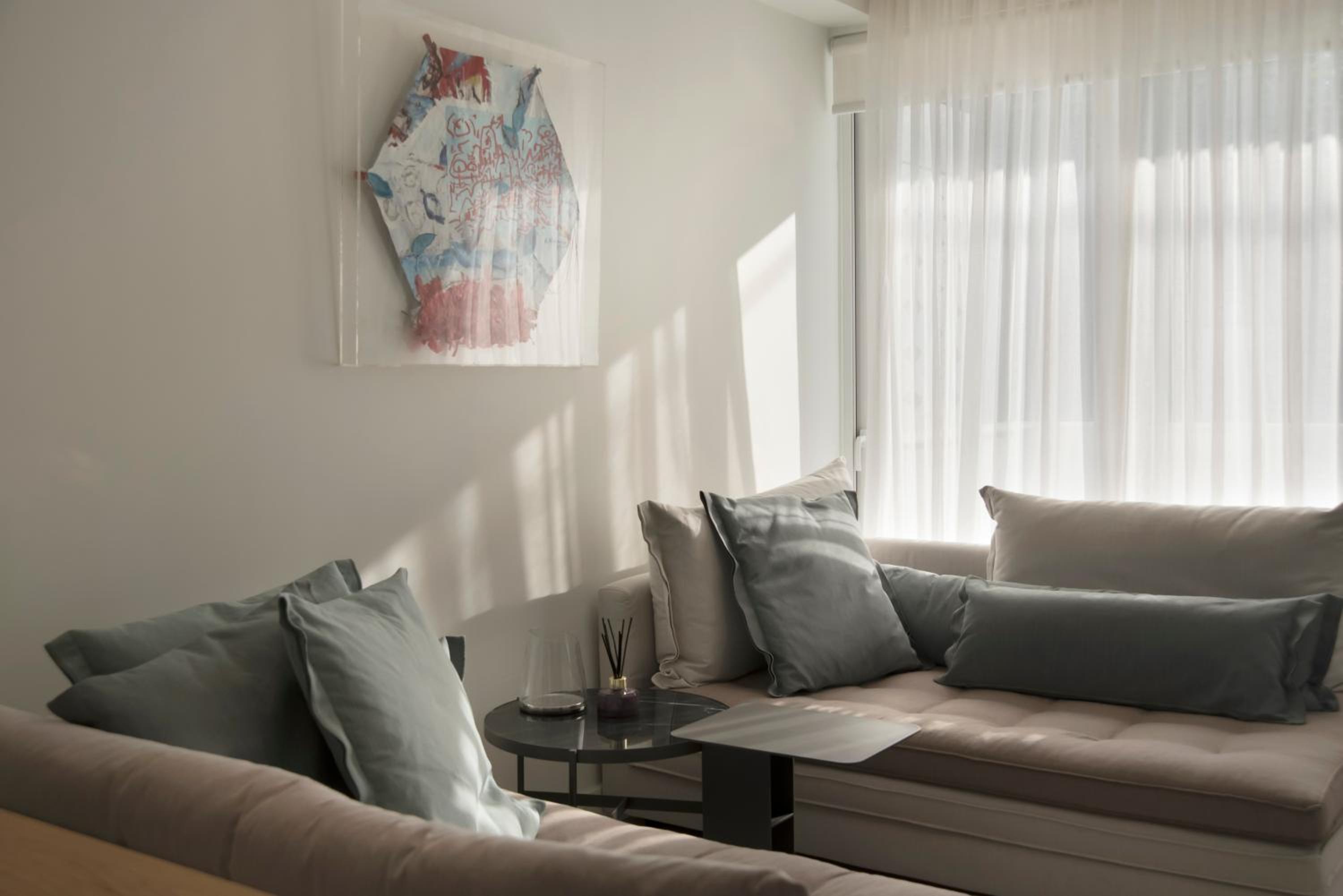 Glyfada South42