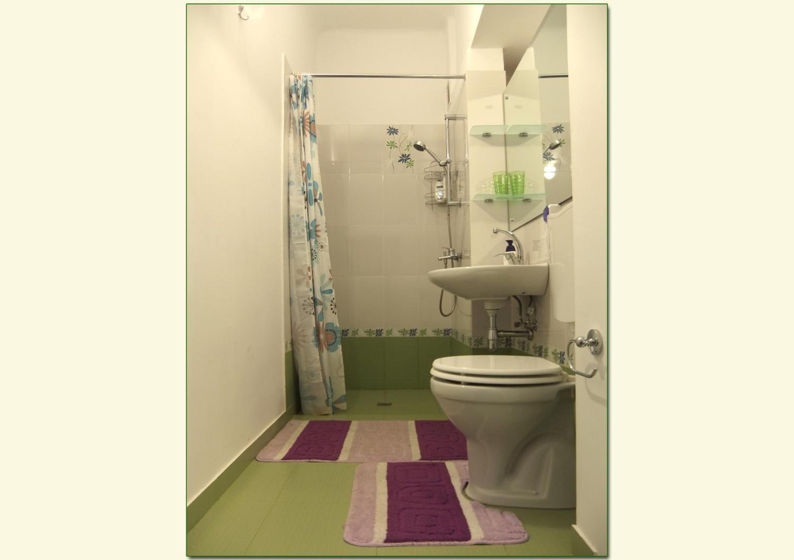 Green House Apartment