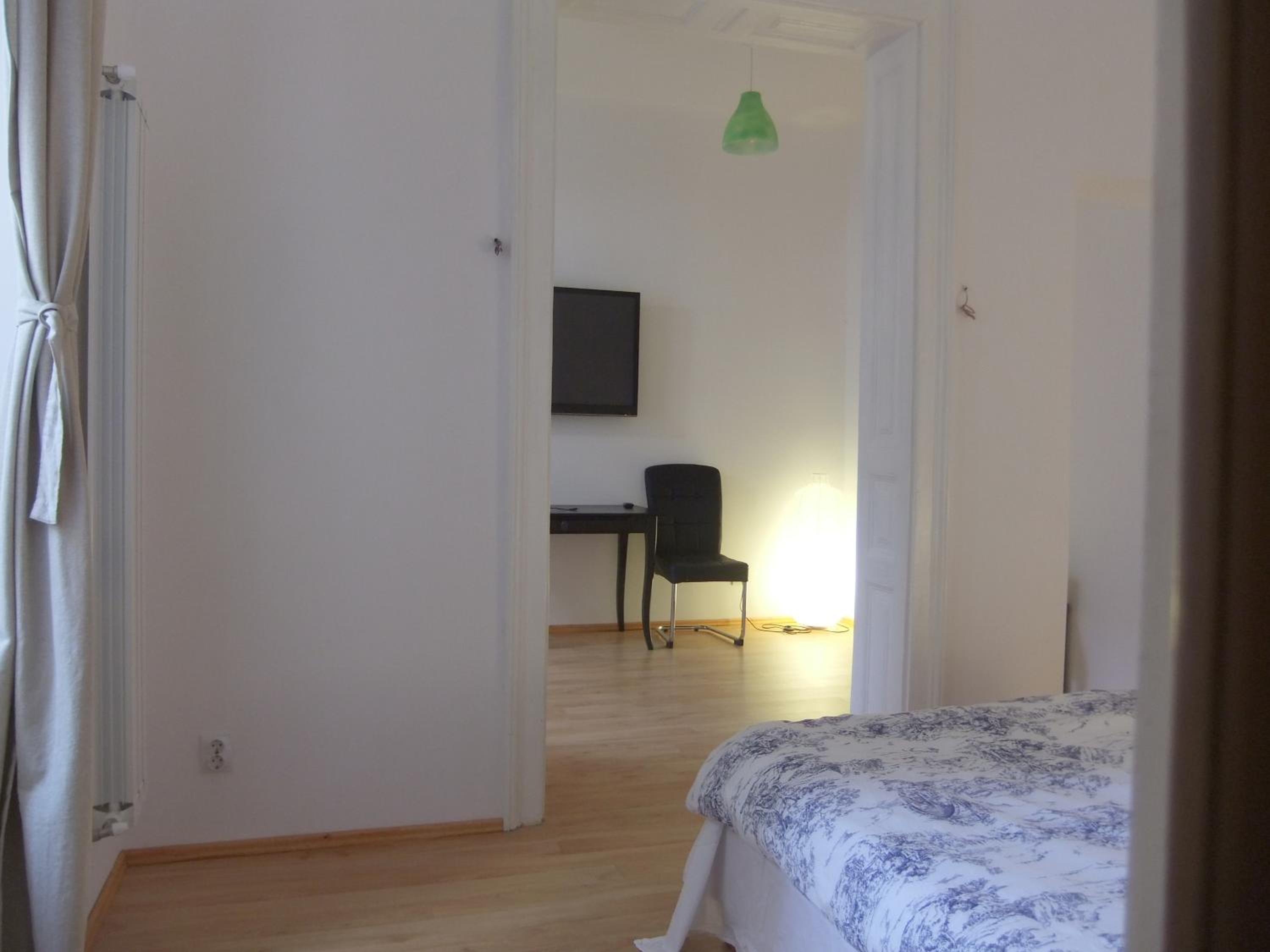 Green House Apartment