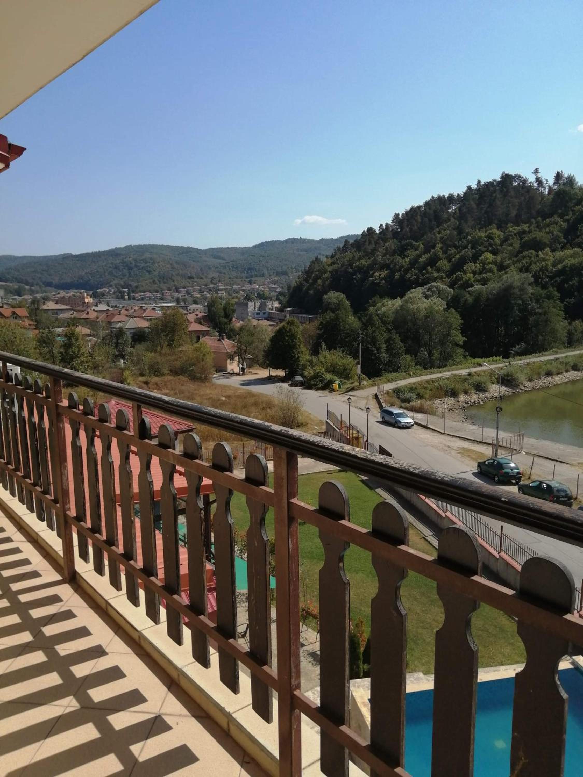 Apartment Lake Tryavna view 4