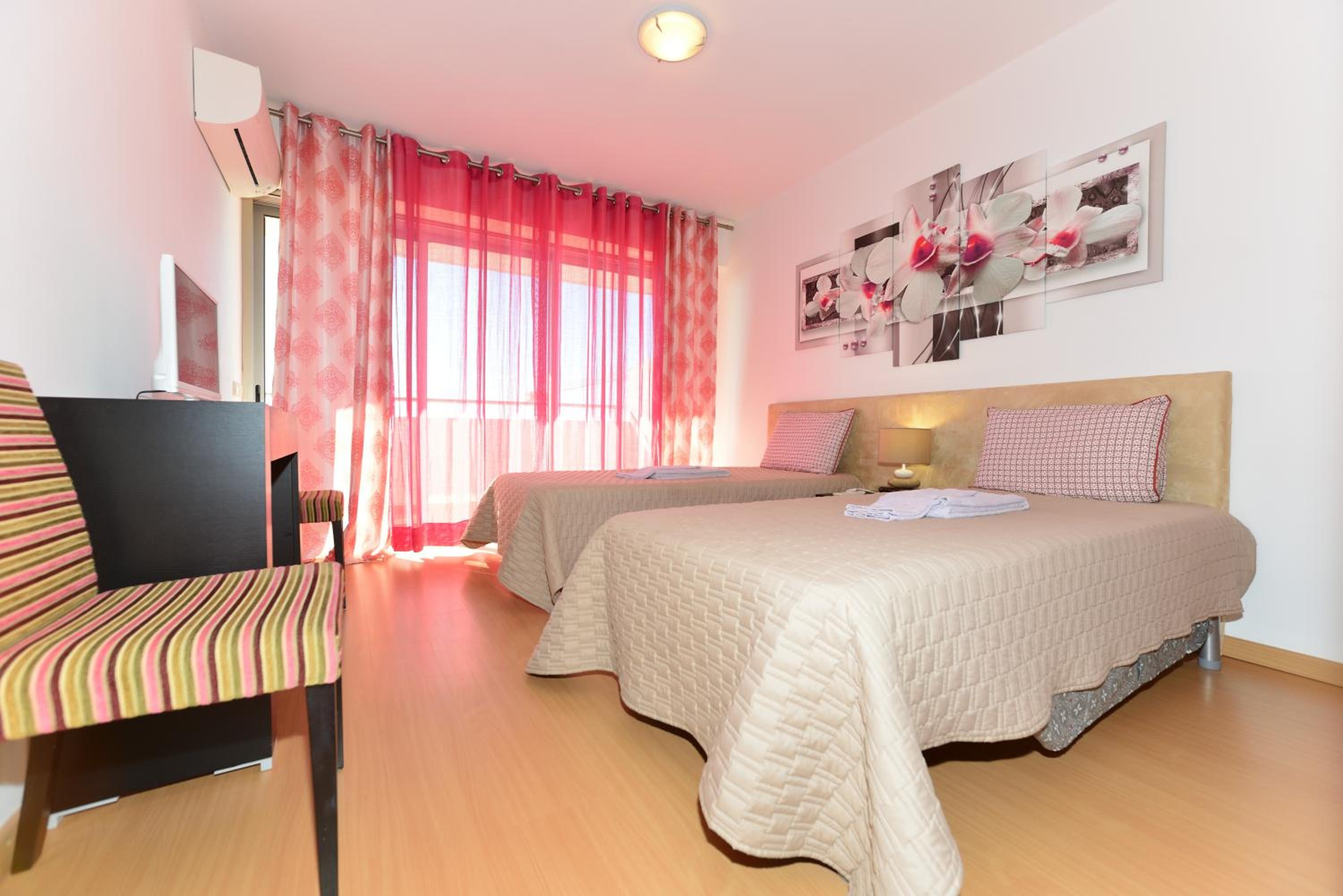 Ruby Red & Atlantic Blue Apartments in Oceano Atlantico view 5