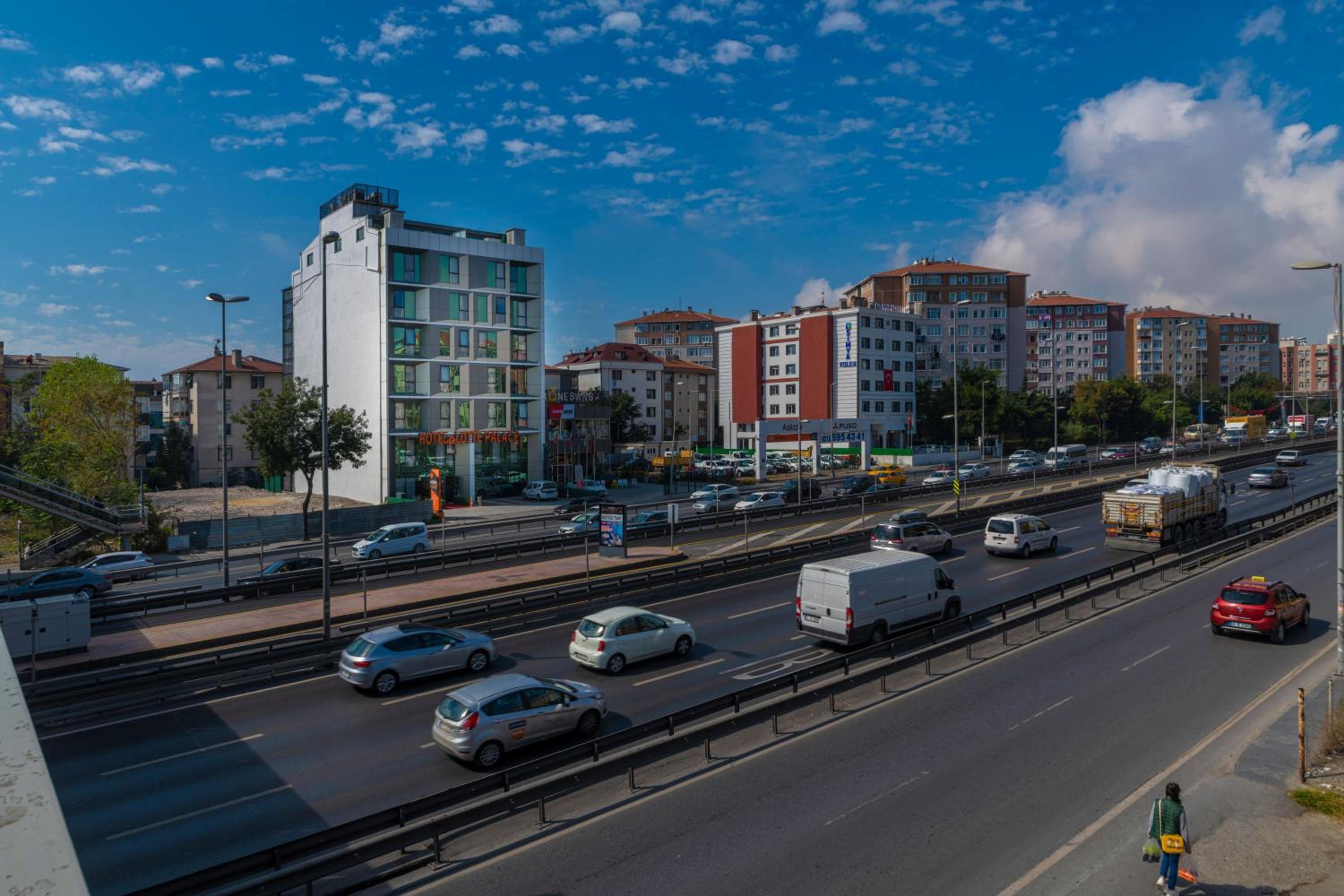 Land Park Otel - Image 62