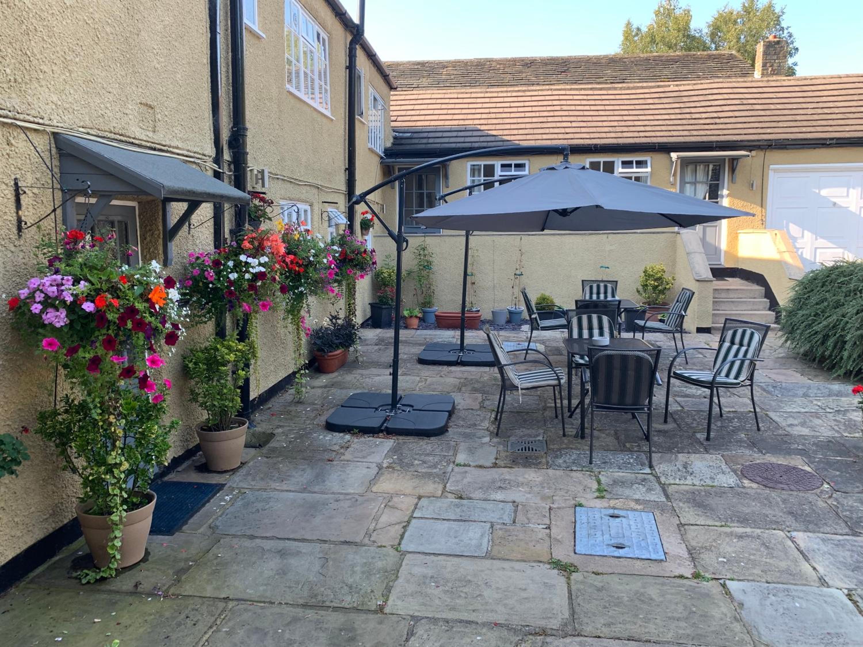 Bridge Farm Hotel