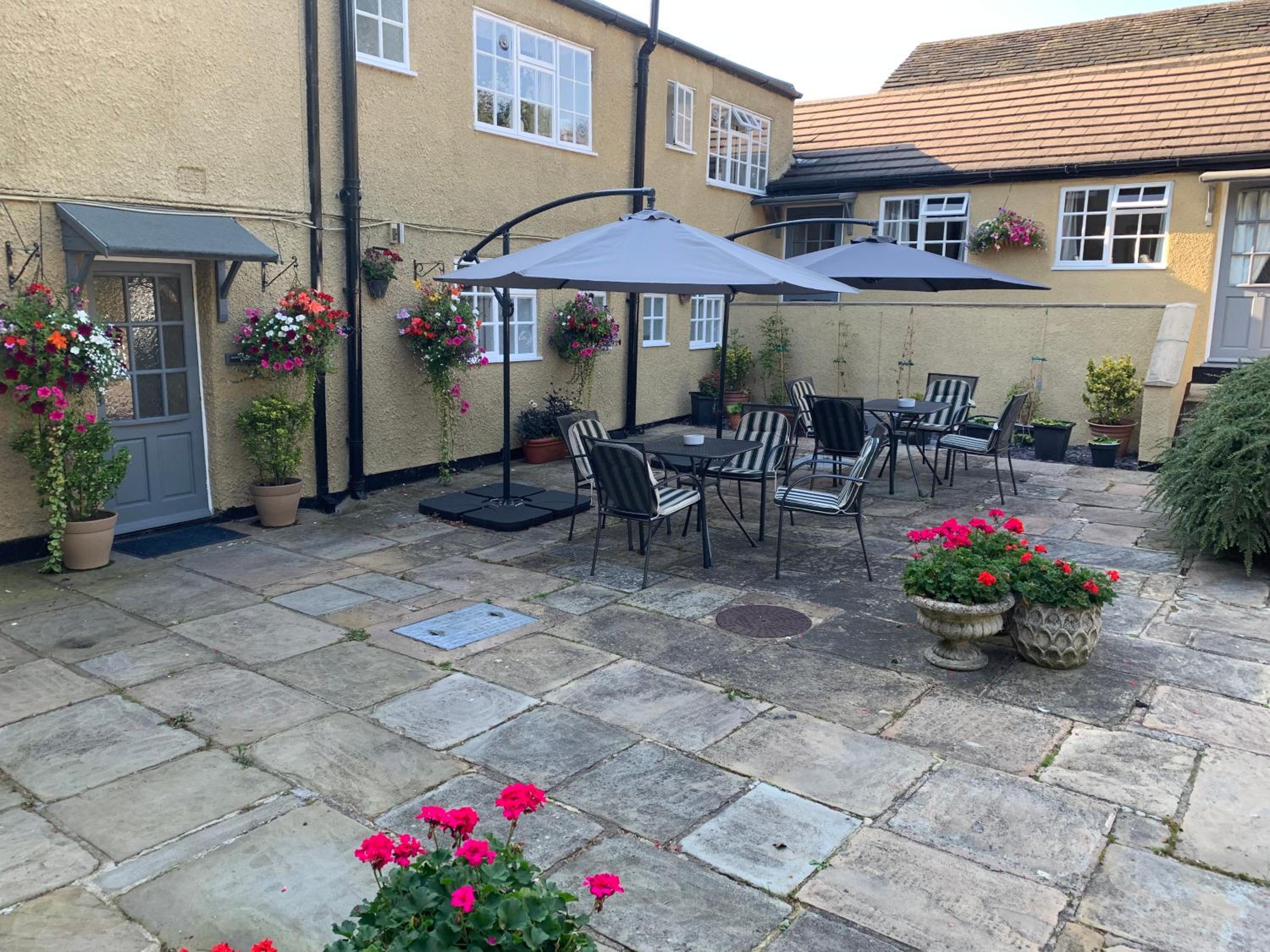 Bridge Farm Hotel