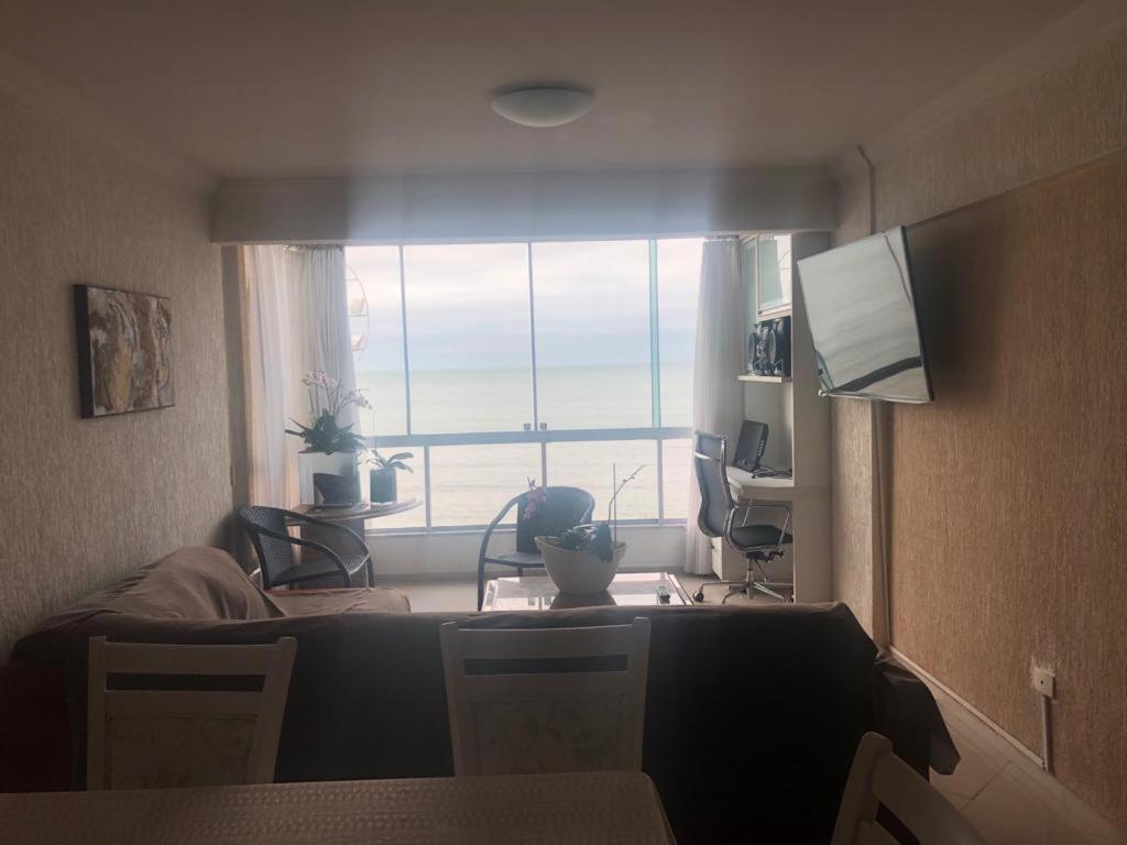 Baln Camboriu - Beira mar view 5