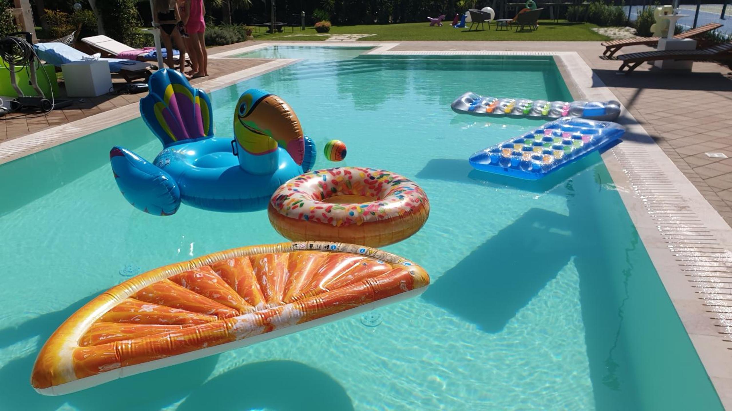 Villa Edda Heated Pool view 3