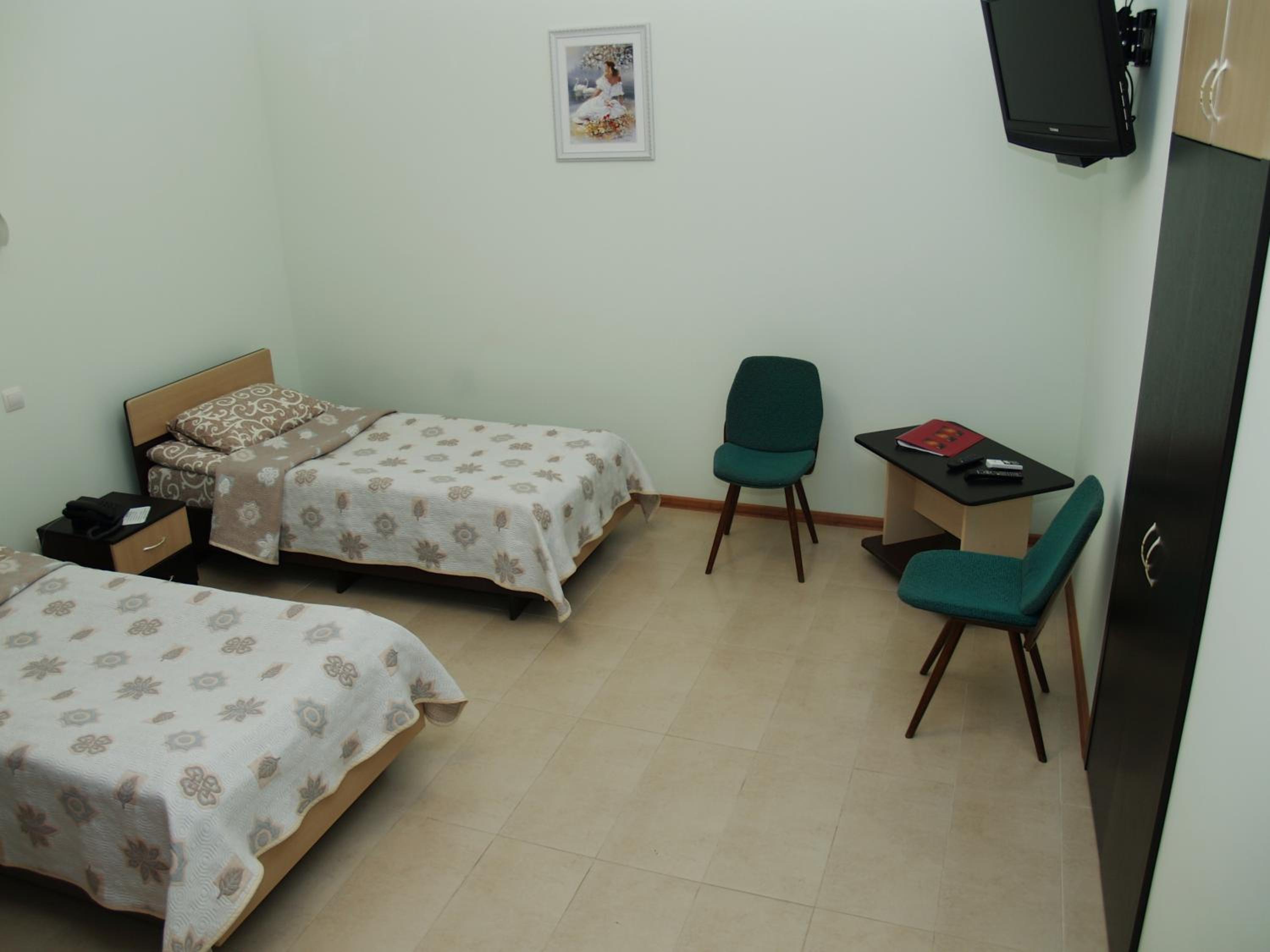 Photo 6