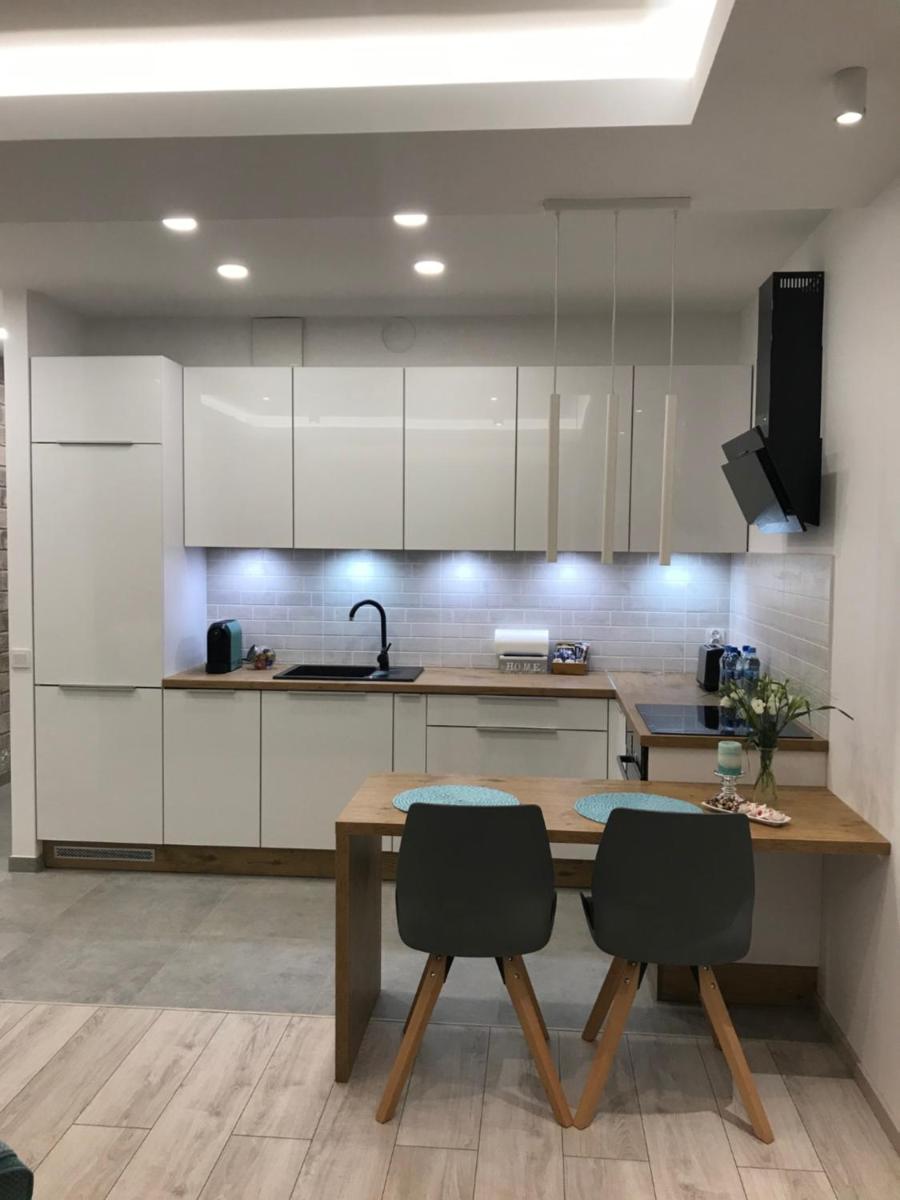 DbD Apartament Gray Turkus Studio view 5
