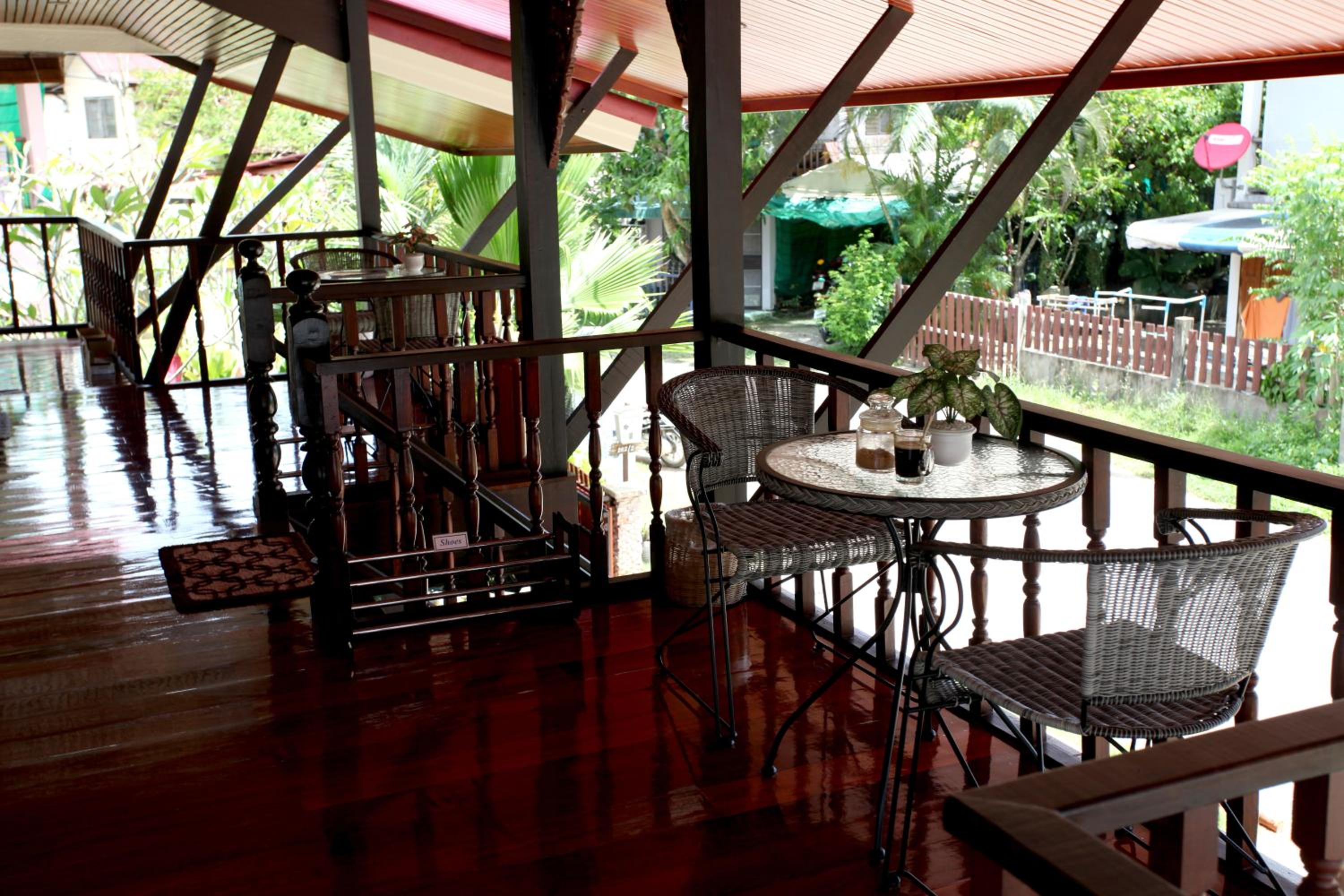 Ao Nang Home Stay - Adults Only