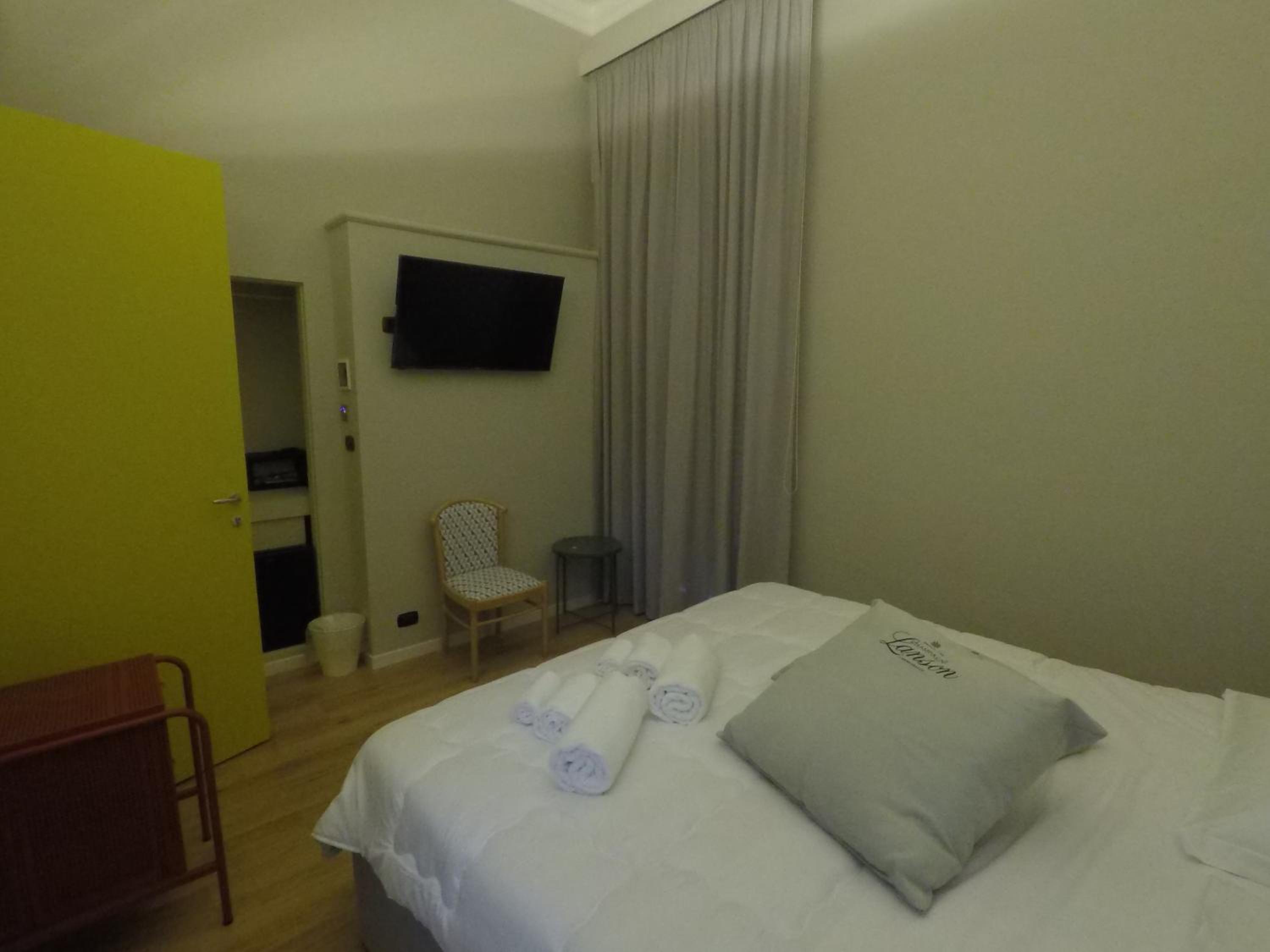 Ace Rooms VSG