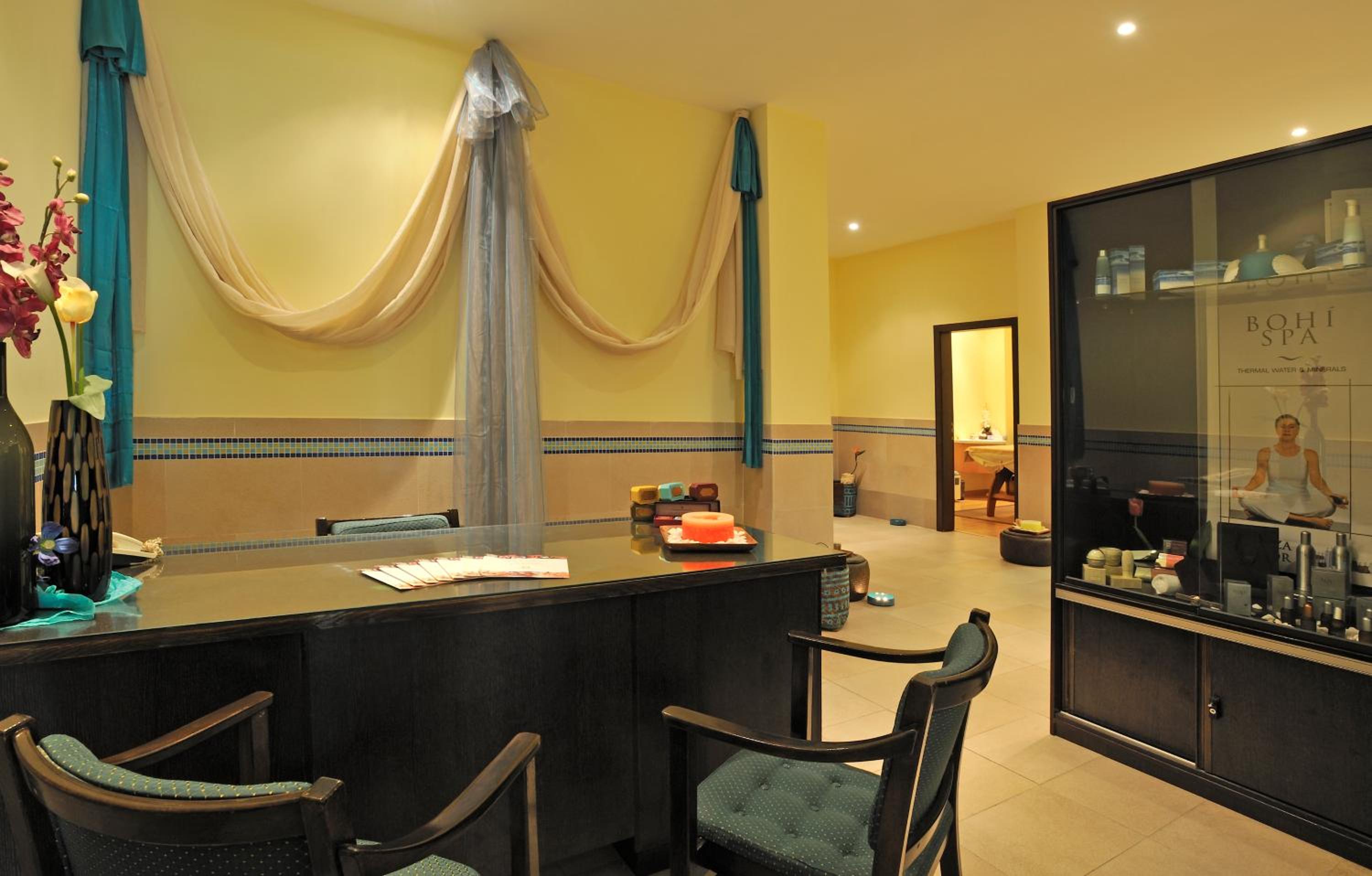 Armacao de Pera Vacations - Pestana Viking Beach  SPA Resort - Property Image 11