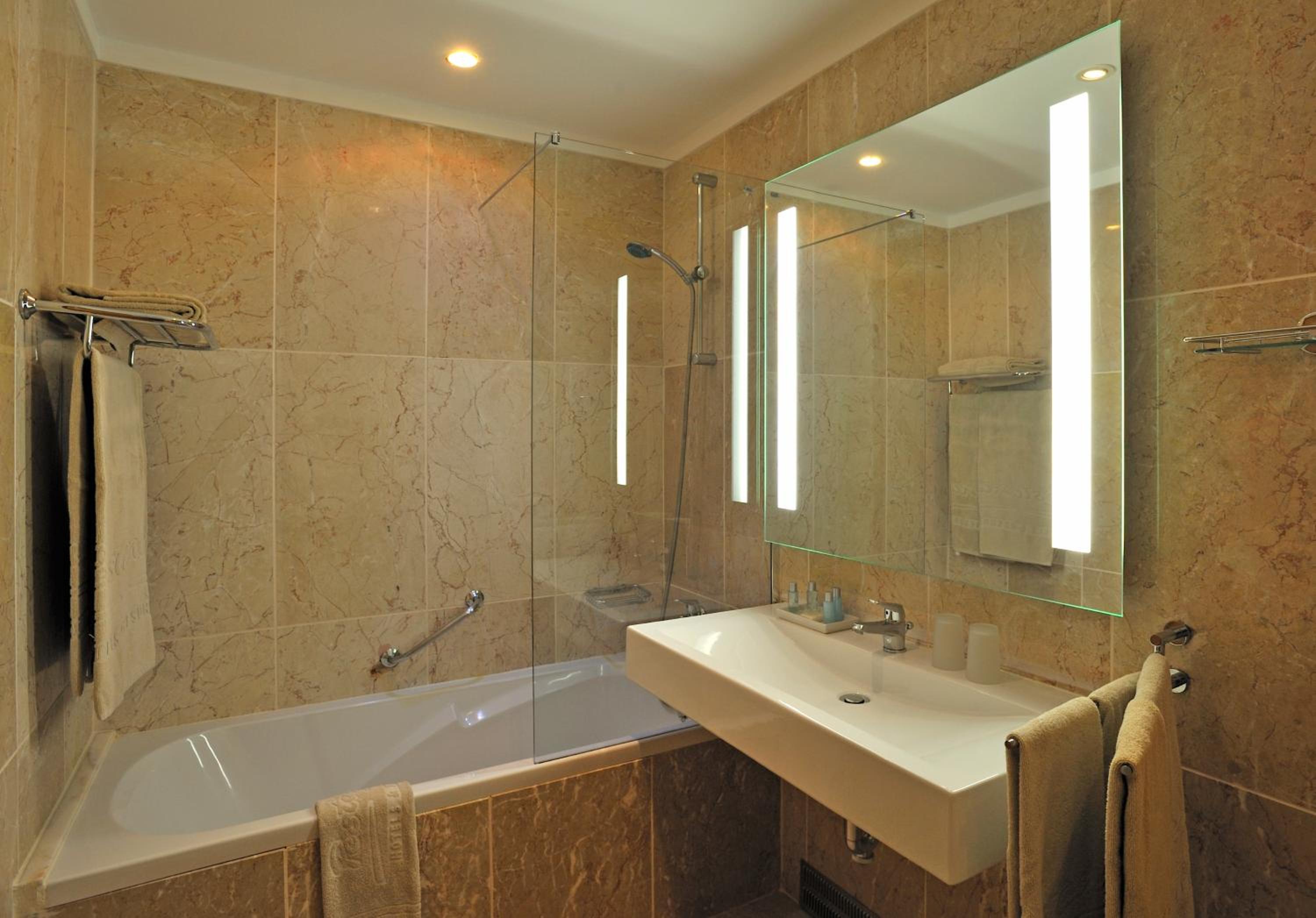 Armacao de Pera Vacations - Pestana Viking Beach  SPA Resort - Property Image 9