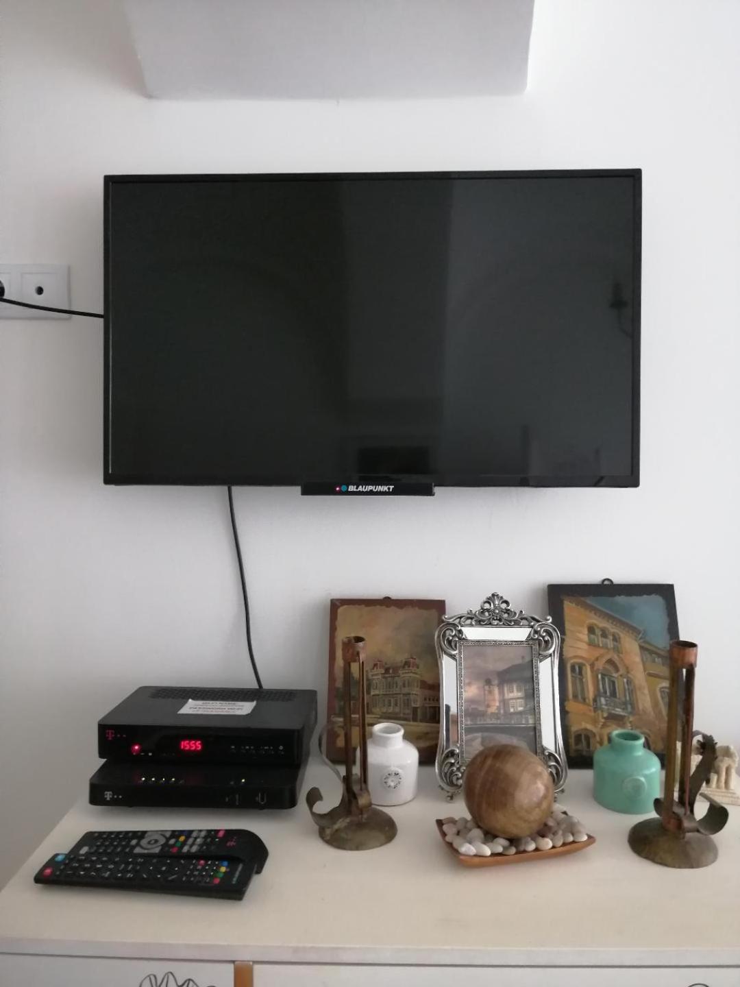 Photo 33