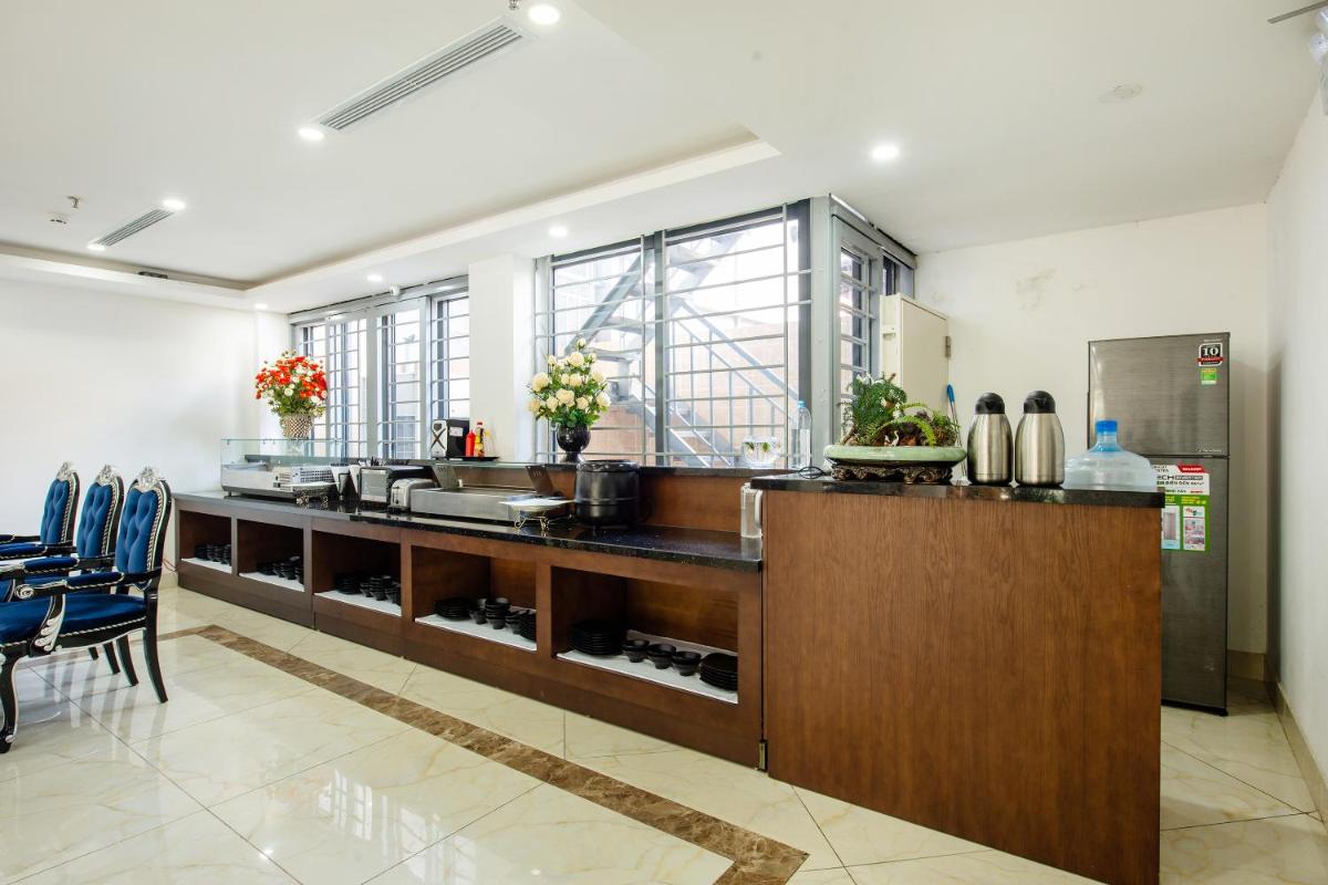 hotel reception