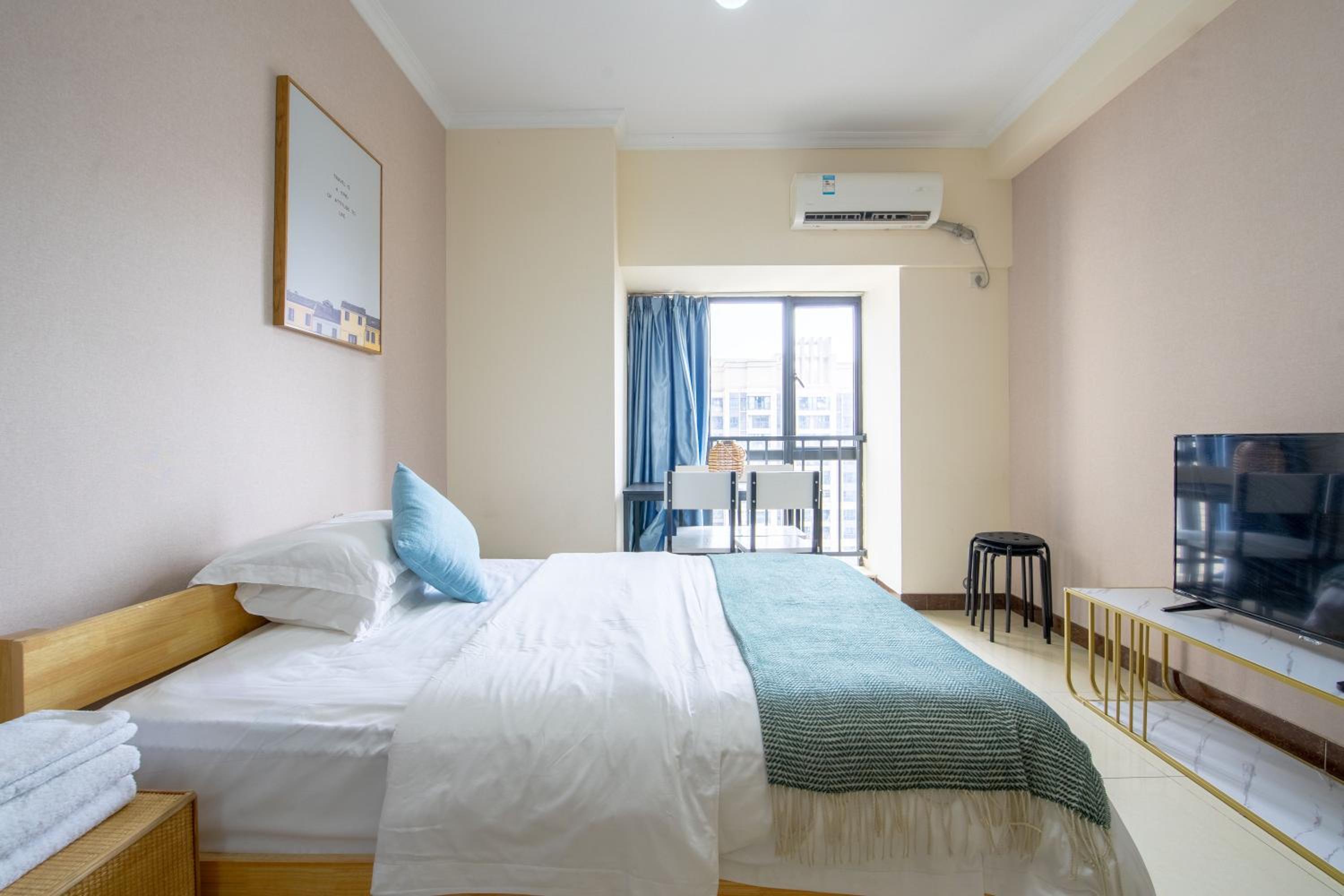 Ben Shu Jia Apartment Pazhou Branch