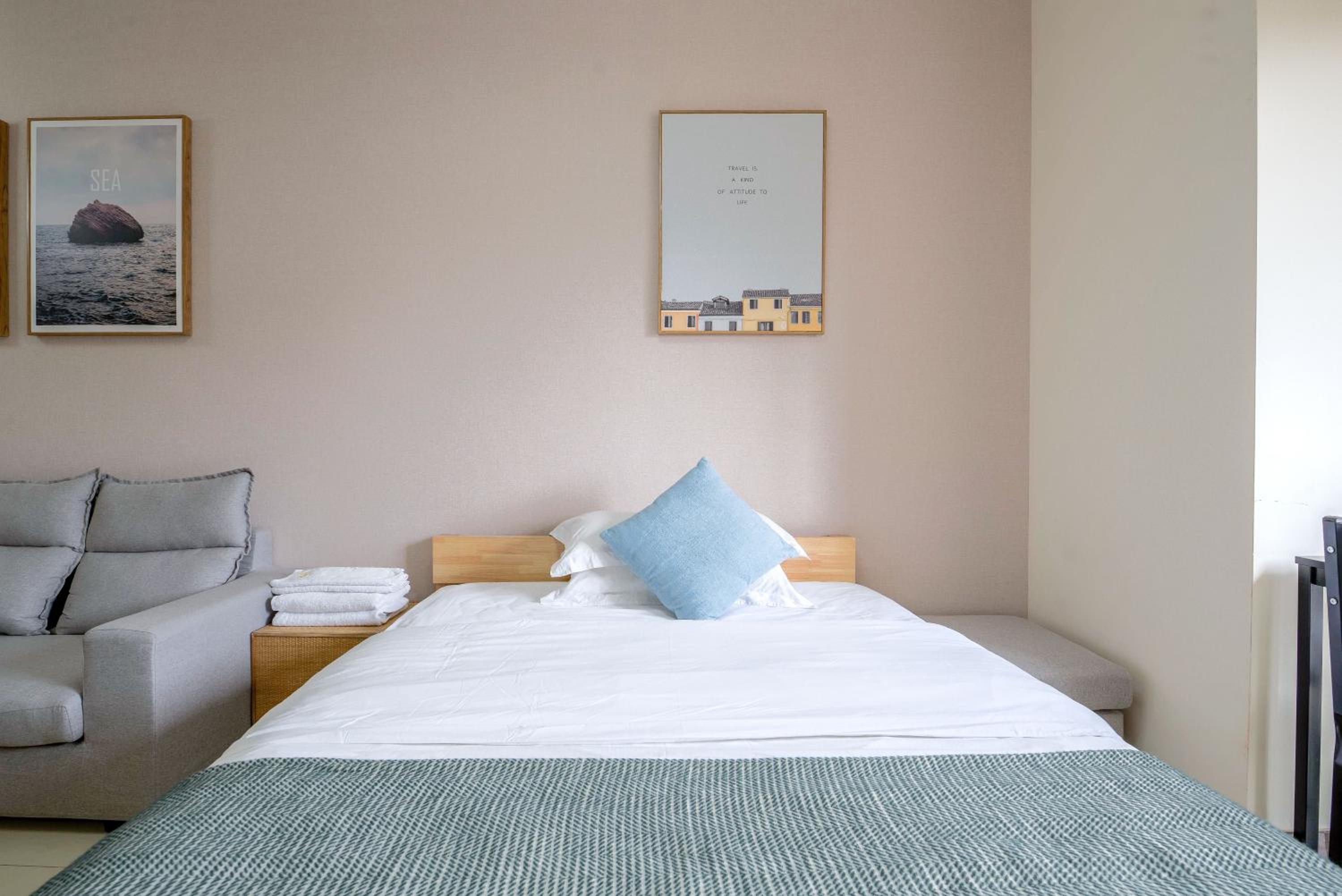 Ben Shu Jia Apartment Pazhou Branch