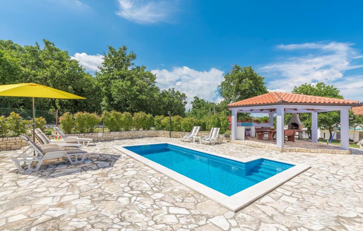 Villa Ella view 2