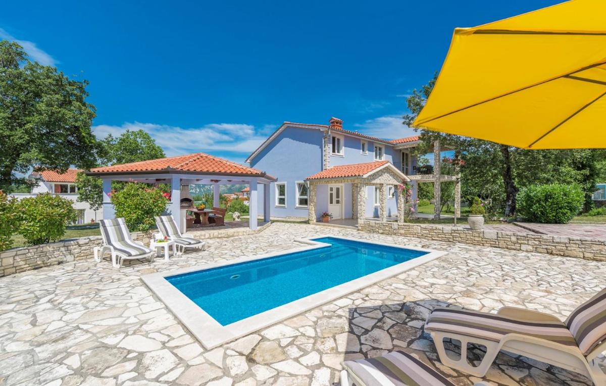 Villa Ella view 4