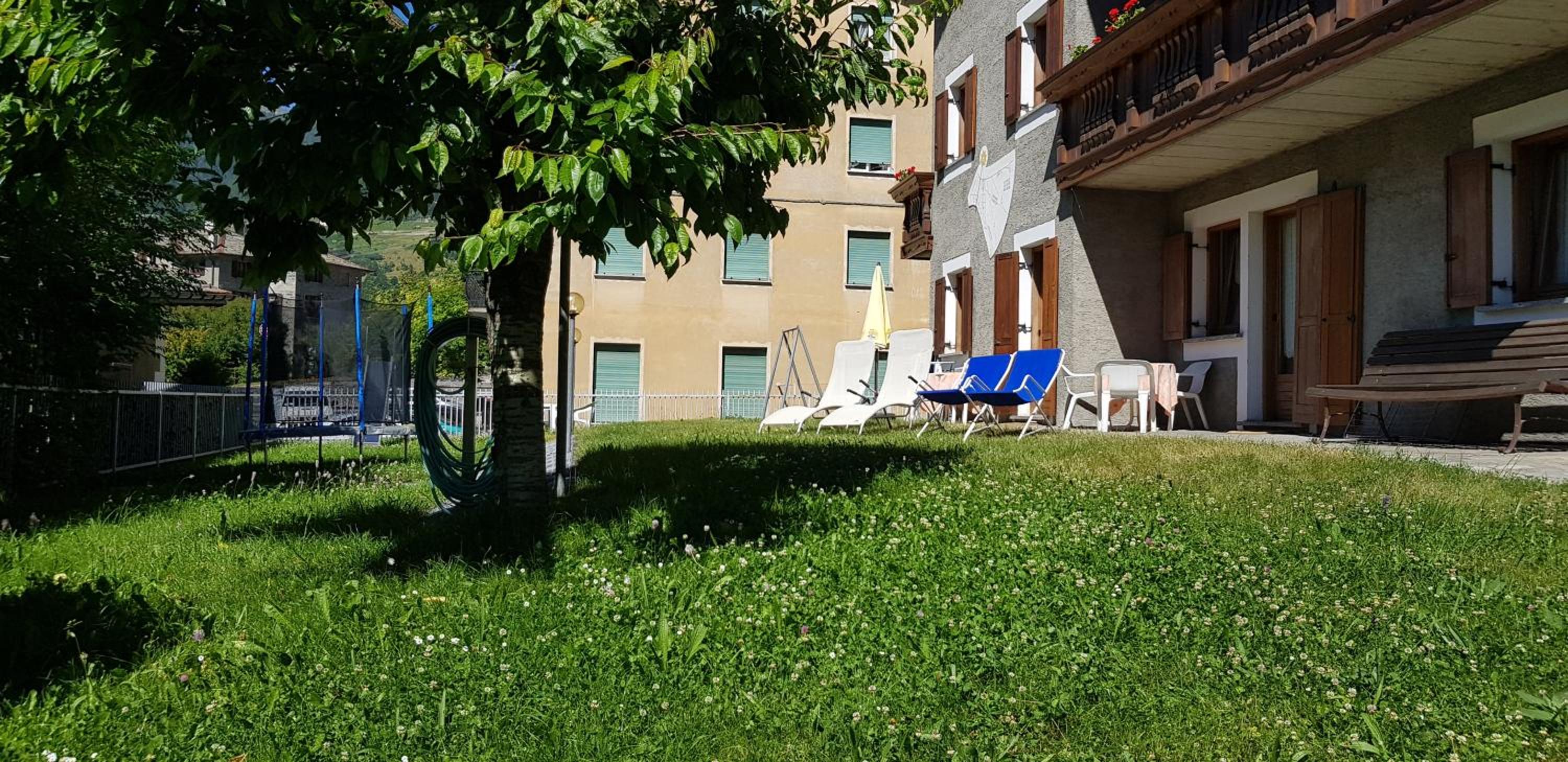 Photo 6