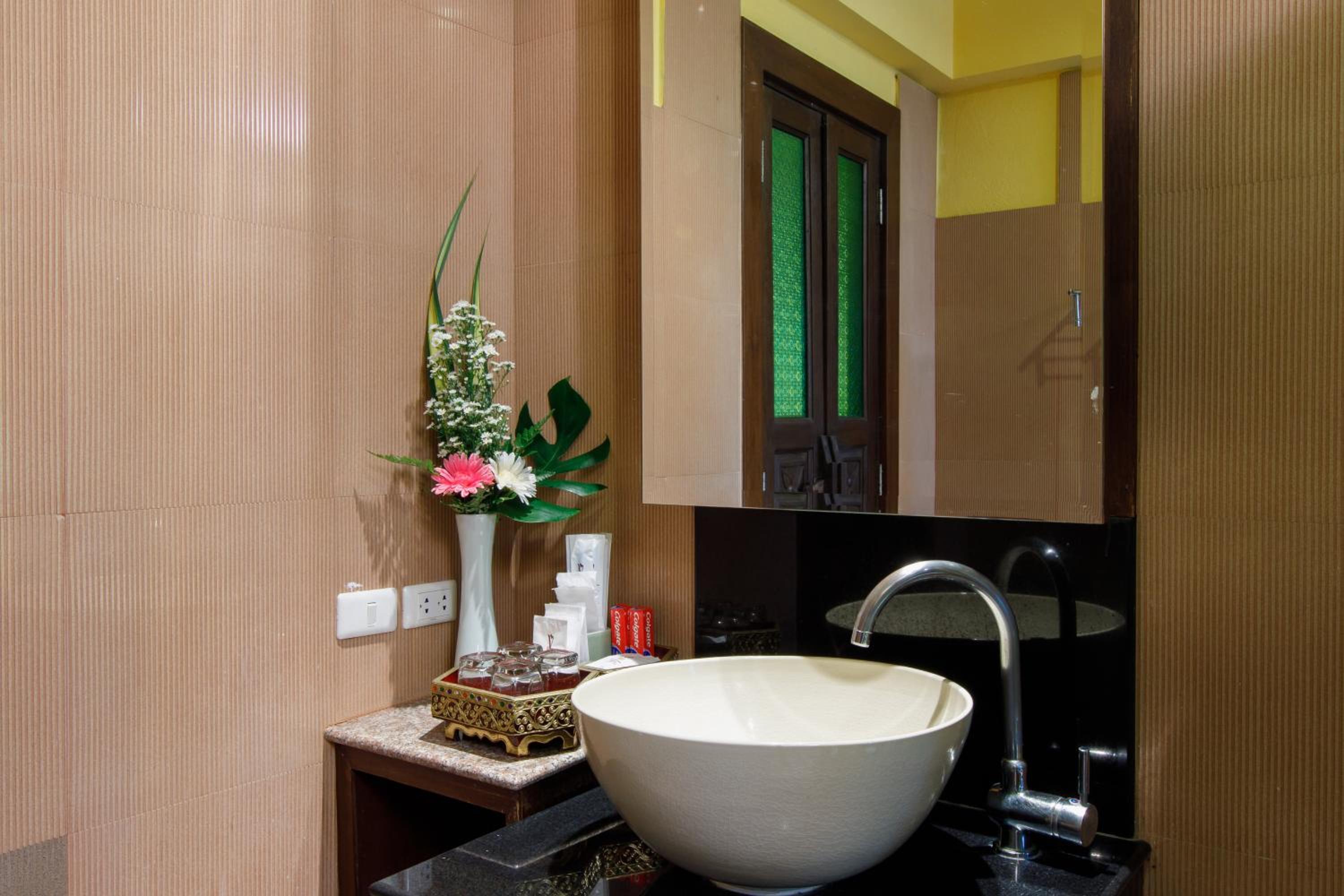 Vdara Pool Resort Spa Chiang Mai