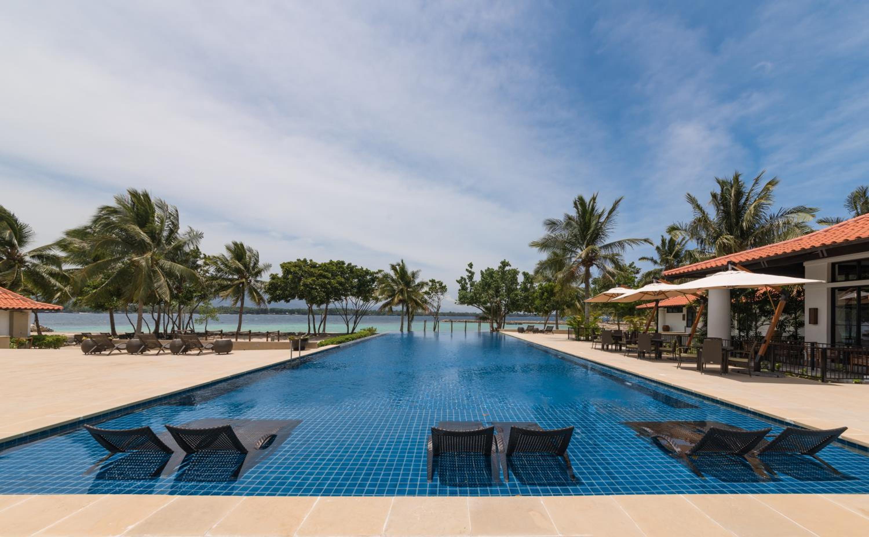 Dusit Thani Lubi Plantation Resort - Image 4